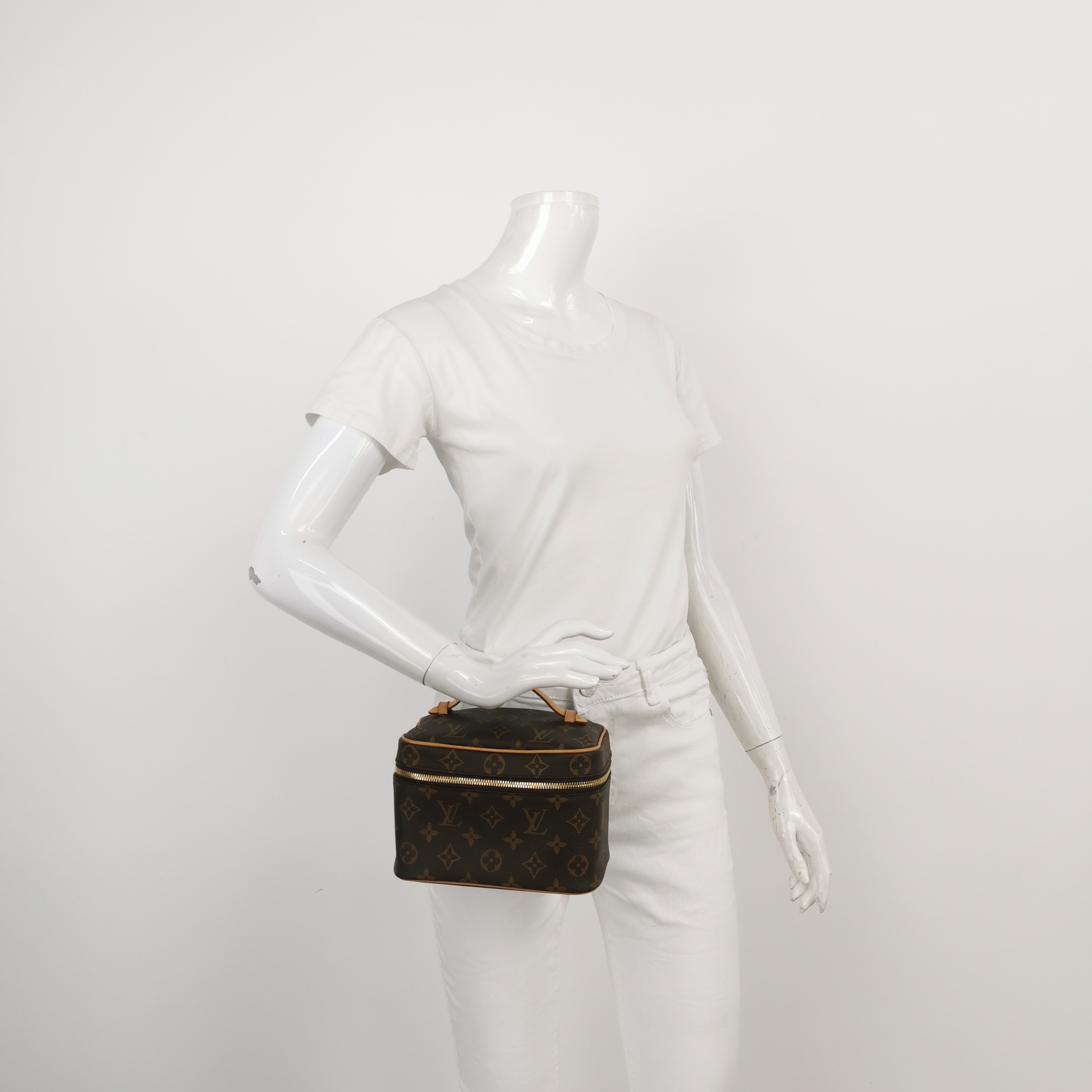 Louis Vuitton(LV) Nice Vanity Case Monogram Canvas Mini — alternate view