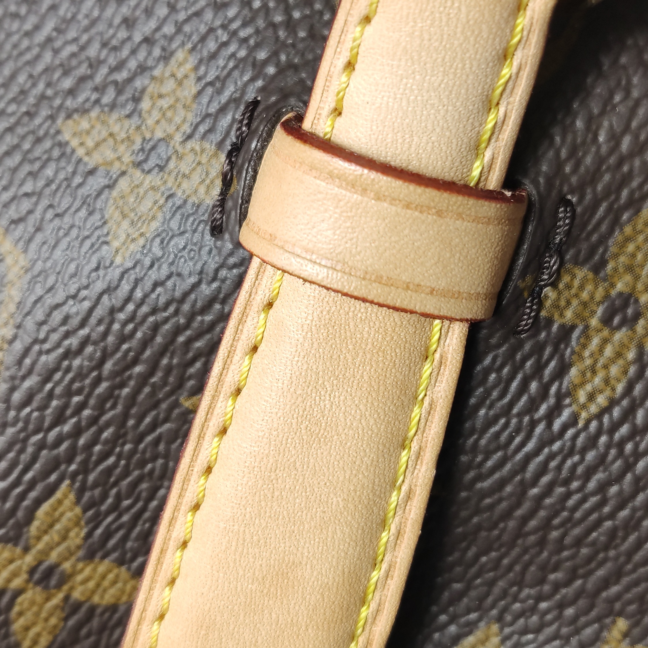 Louis Vuitton(LV) Nice Vanity Case Monogram Canvas Mini — photo 9 of 18
