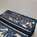 Christian Dior Book Tote Embroidered Canvas Large — thumbnail 17