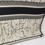 Christian Dior Book Tote Embroidered Canvas Large — thumbnail 13