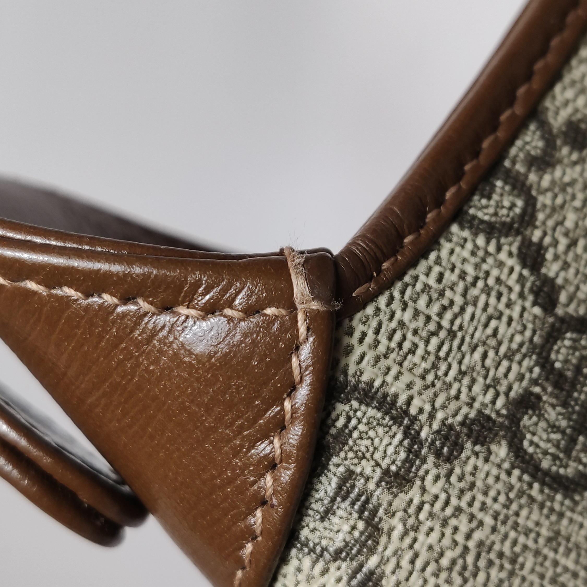 Gucci Jackie 1961 Hobo GG Coated Canvas Small — photo 17 of 20