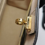 Louis Vuitton(LV) On My Side Tote Leather with Monogram Canvas MM — thumbnail 12