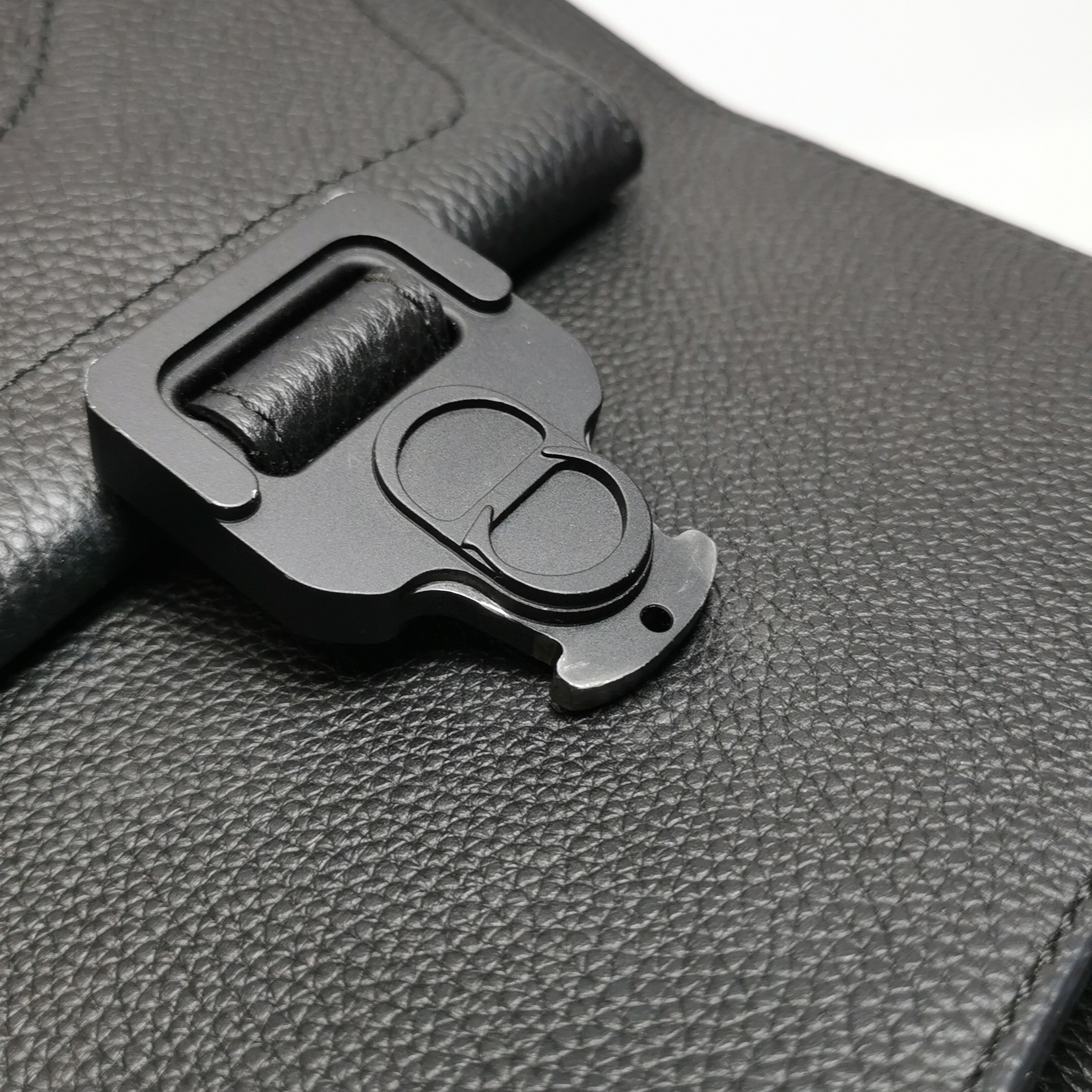 Christian Dior Gallop Sling Bag Leather — photo 15 of 20
