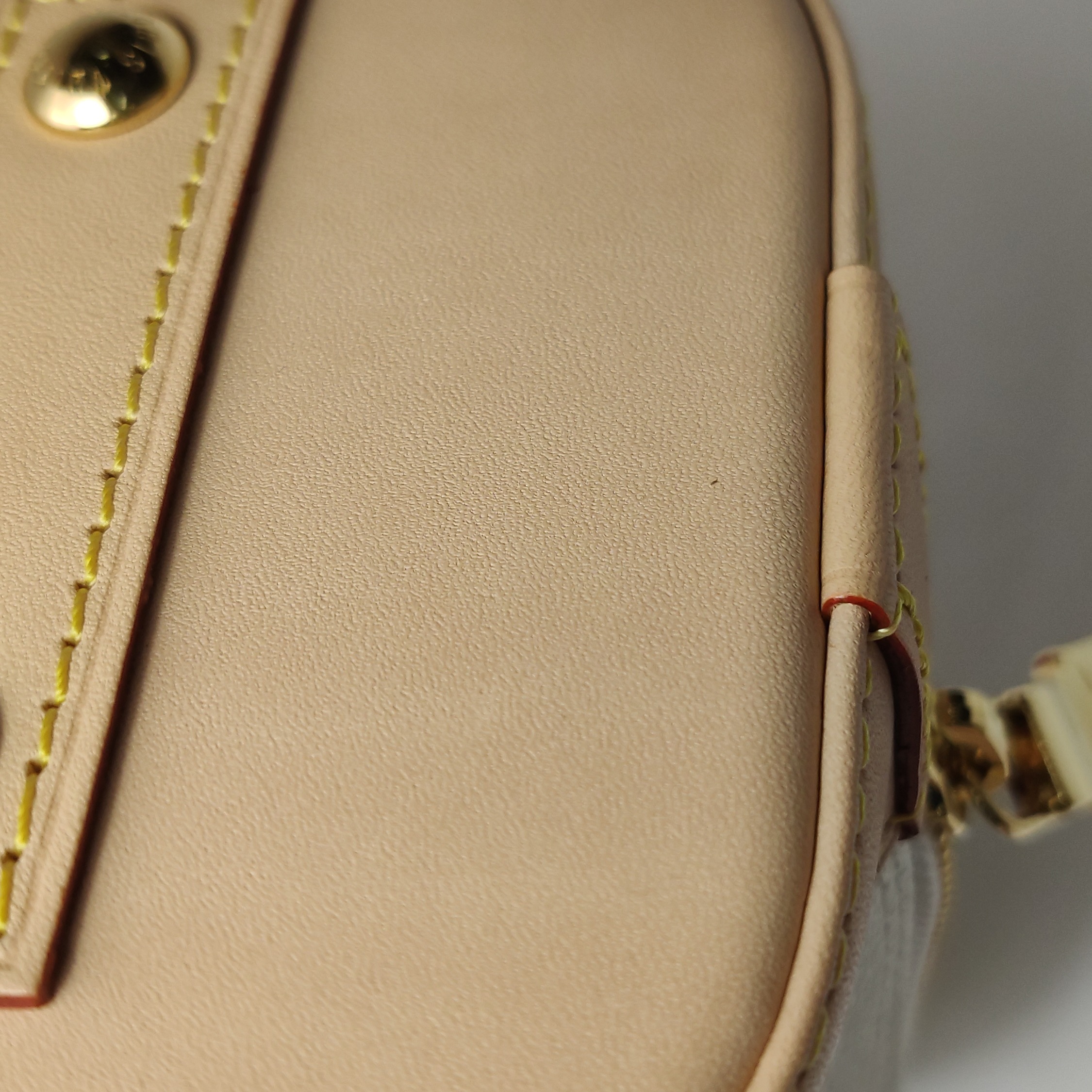 Louis Vuitton(LV) Alma Handbag Limited Edition Monogram Vernis BB — photo 15 of 18