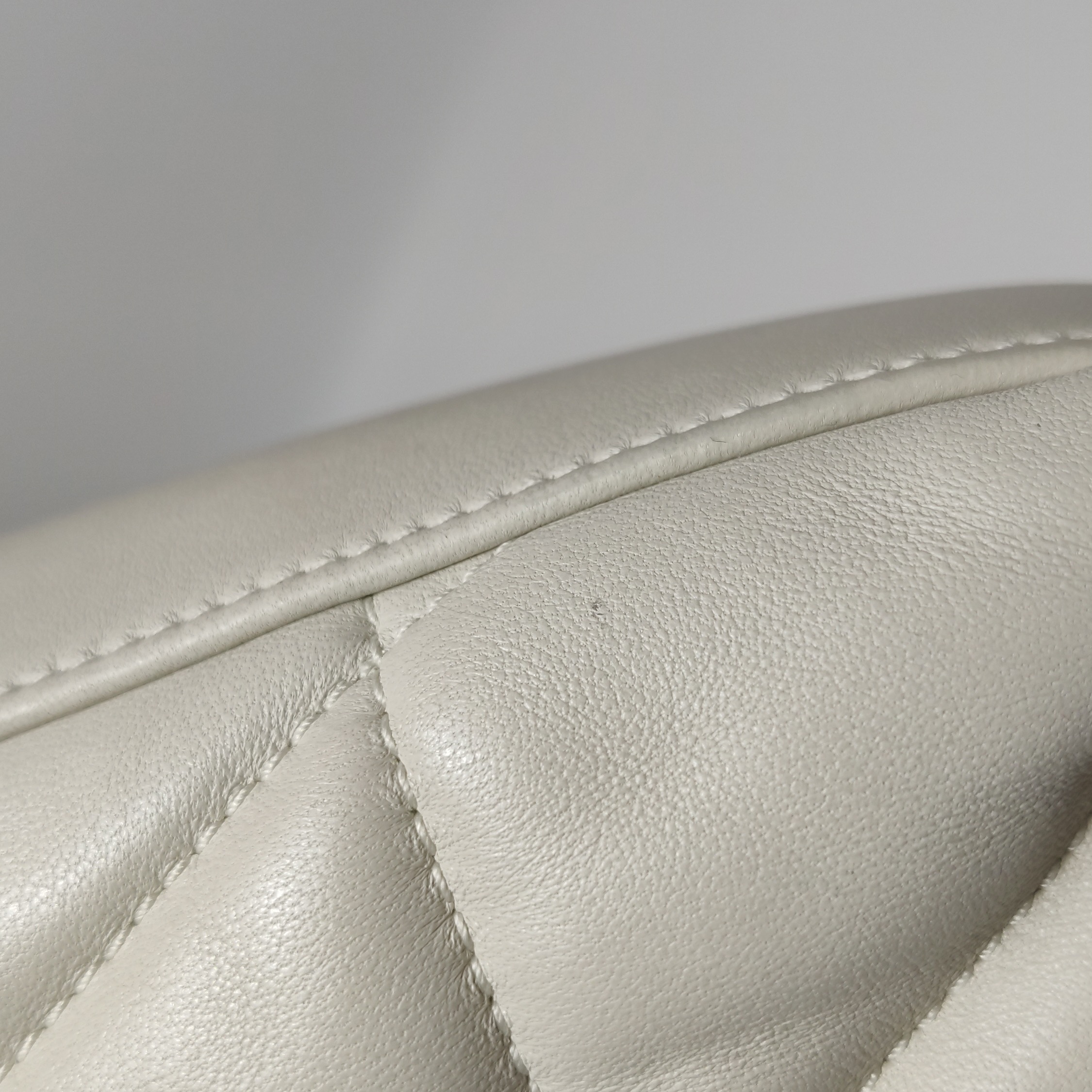 Saint Laurent Loulou Puffer Shoulder Bag Quilted Leather Mini — photo 18 of 23