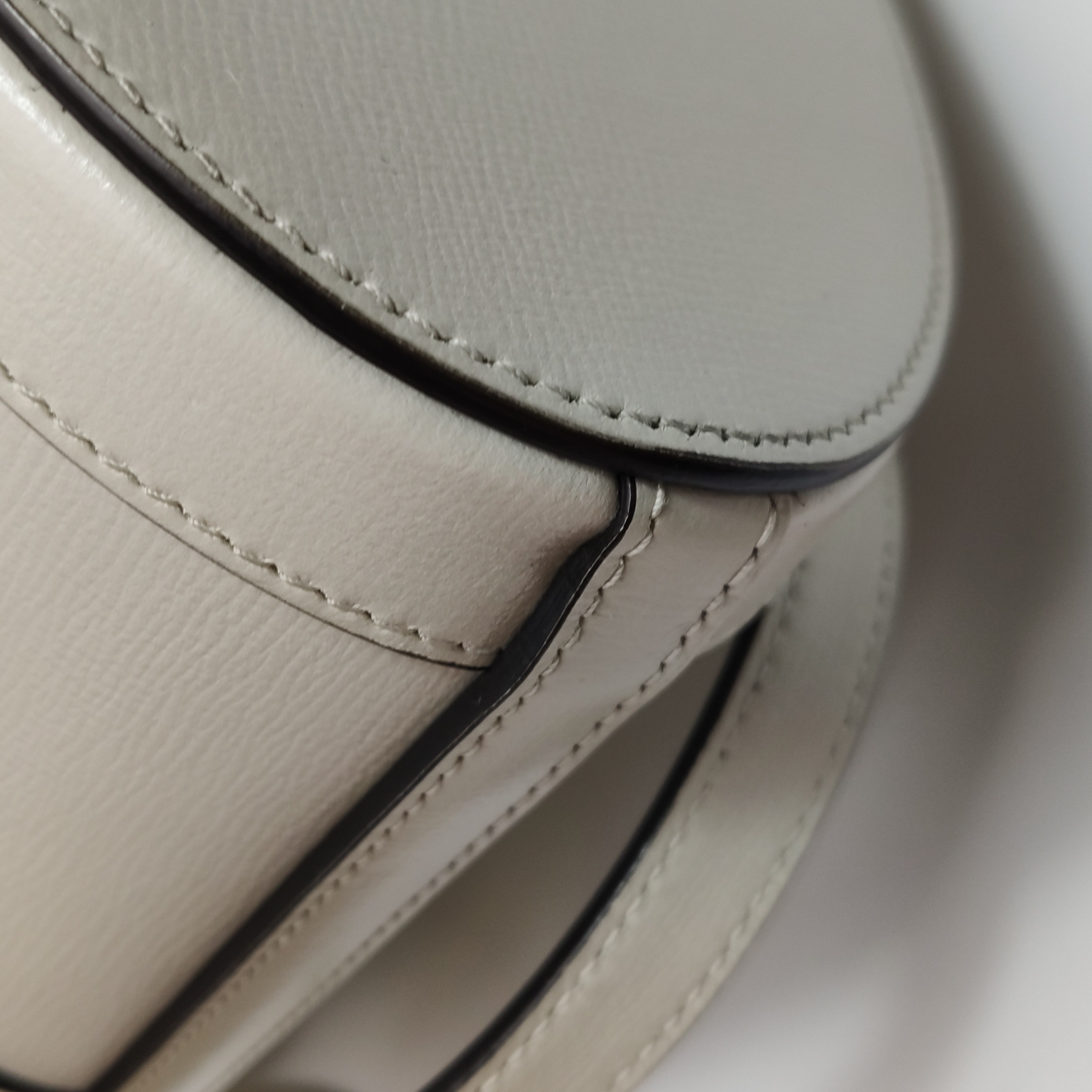 Gucci Horsebit 1955 Bucket Crossbody Bag Leather Small — photo 10 of 14