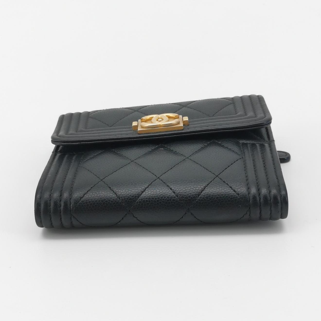 Chanel Boy Bag Quilted Caviar — photo 5 of 14