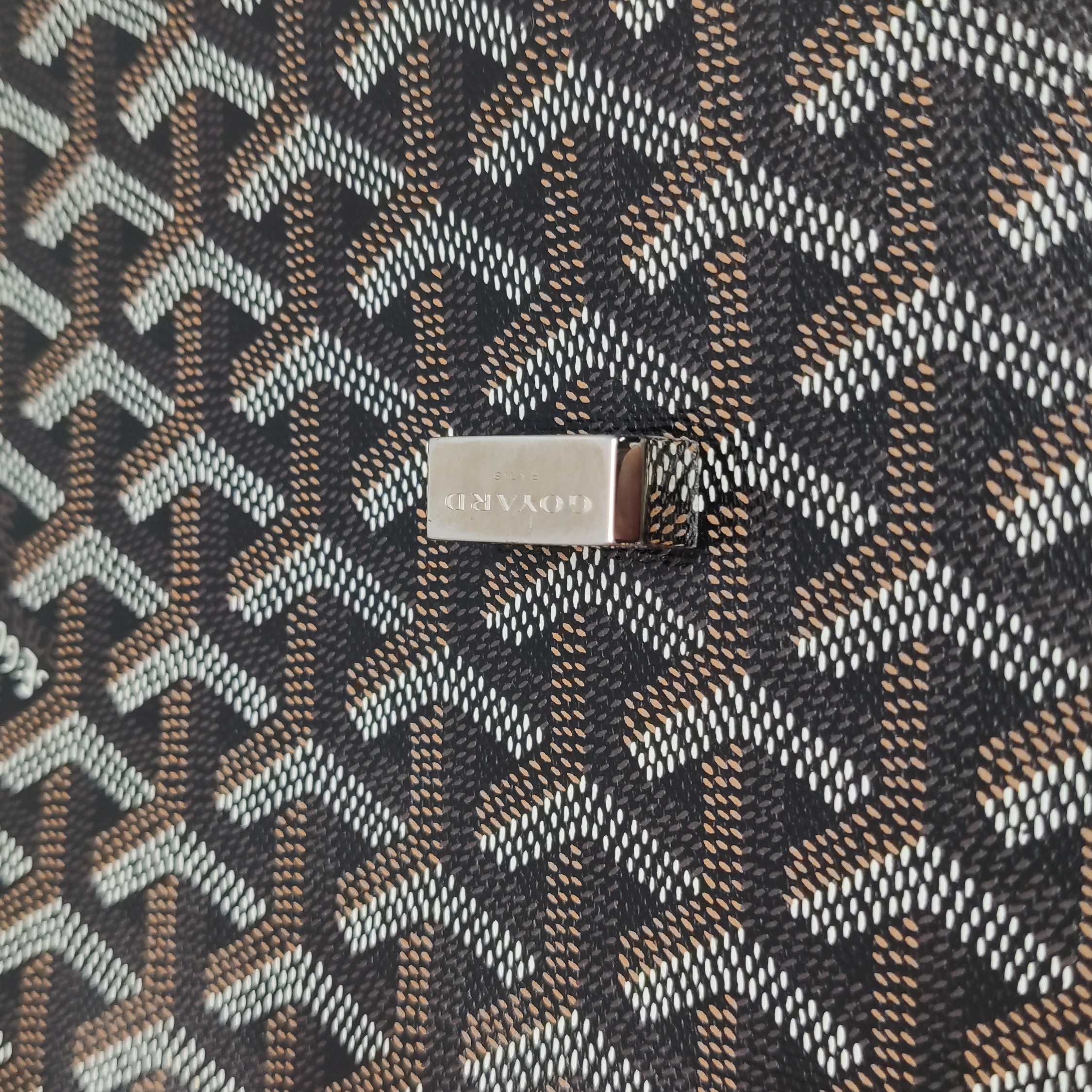 Goyard Belvedere II Messenger Bag Coated Canvas MM — photo 9 of 15