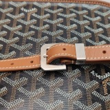 Goyard Belvedere II Messenger Bag Coated Canvas MM — thumbnail 10