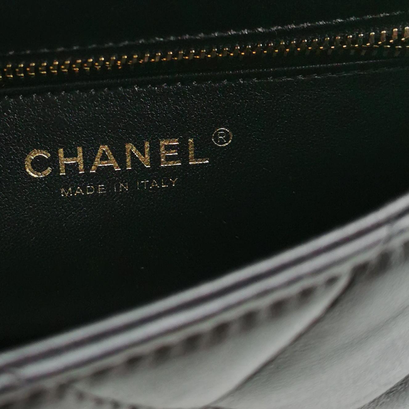 Chanel CF Handle Black Lambskin Crossbody Bag Mini — photo 8 of 21