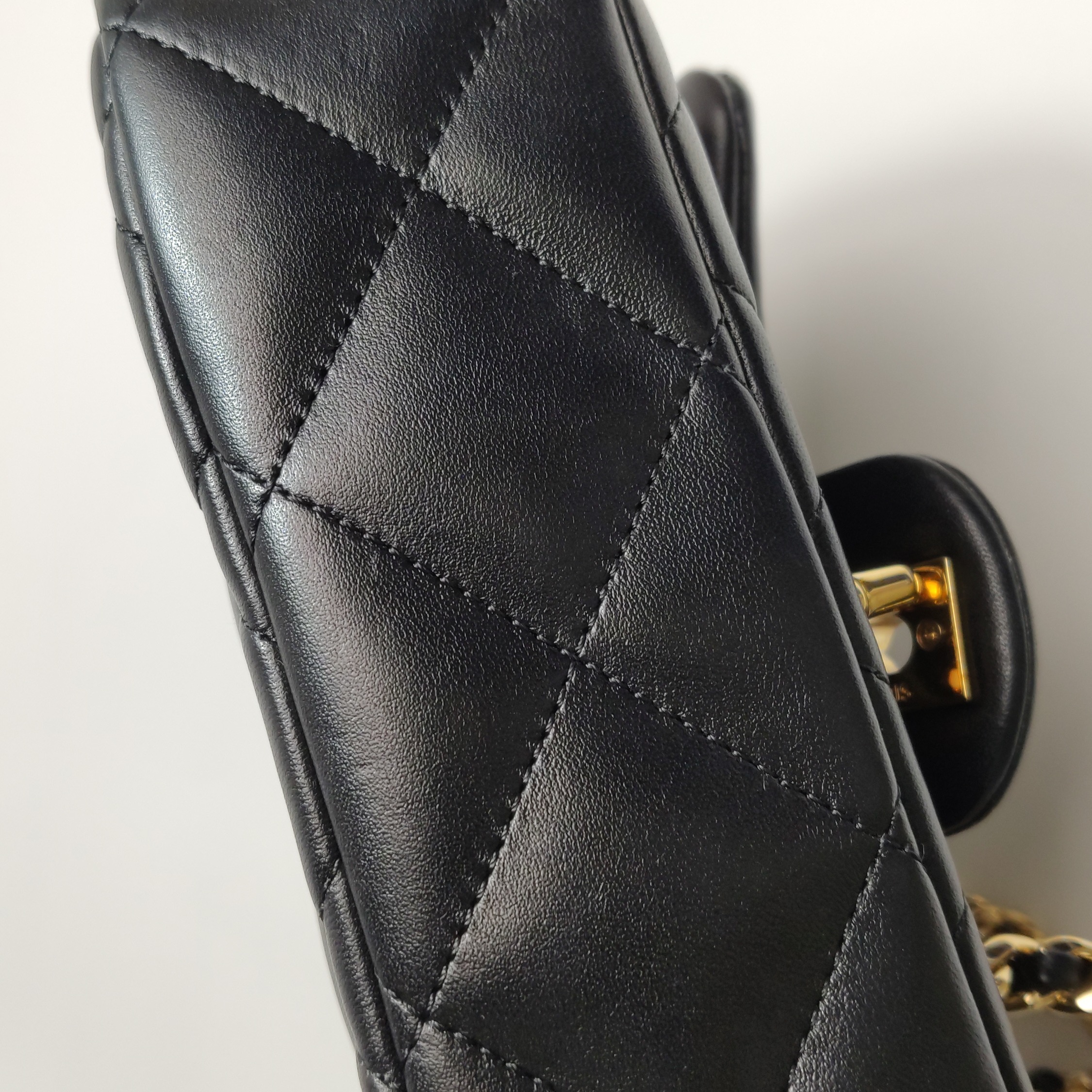 Chanel CF Handle Black Lambskin Crossbody Bag Mini — photo 14 of 21