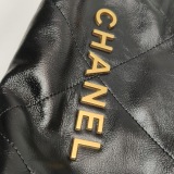 Chanel 22 Chain Hobo Quilted Calfskin Mini — thumbnail 10