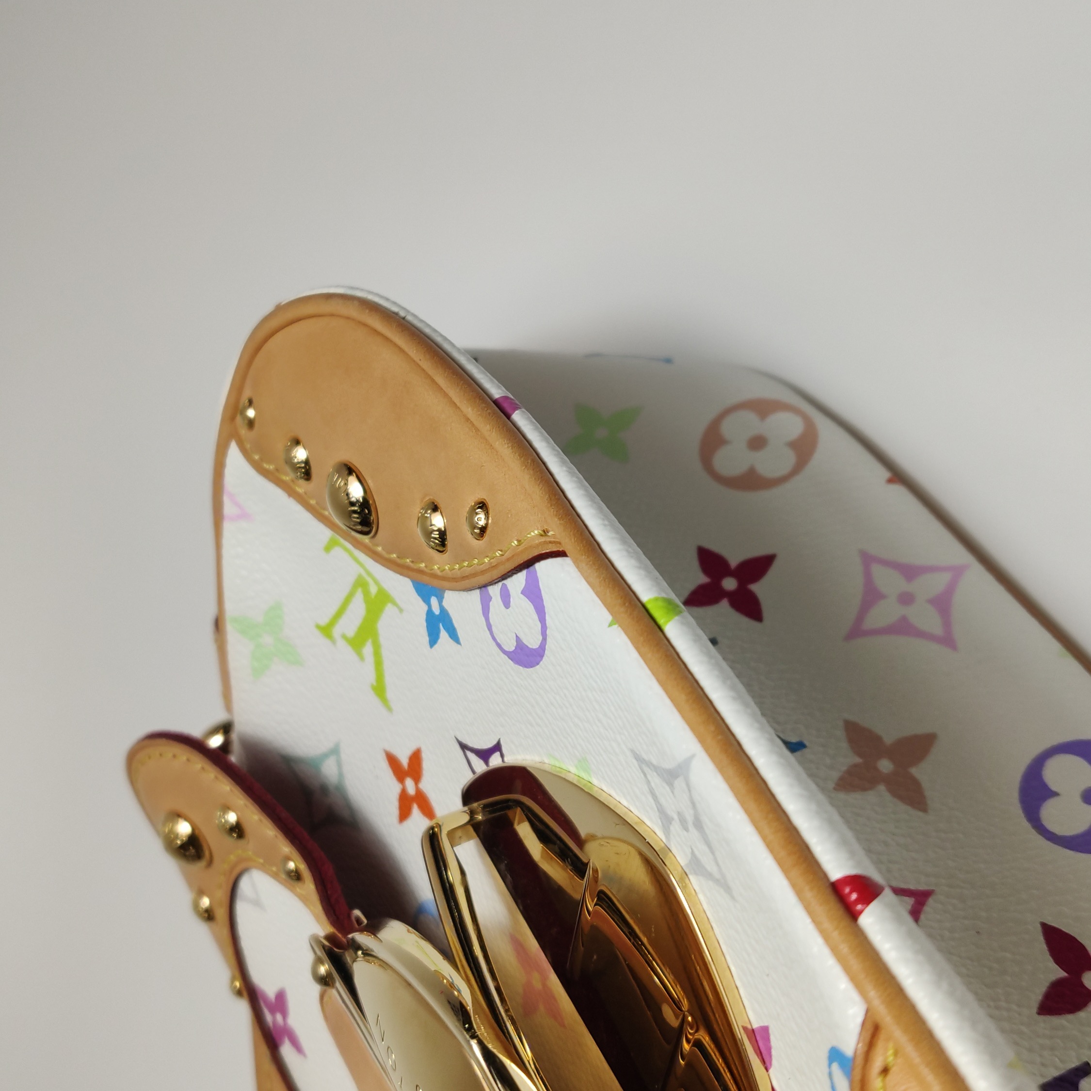 Louis Vuitton(LV) Beverly Handbag Monogram Multicolor Small — photo 22 of 24