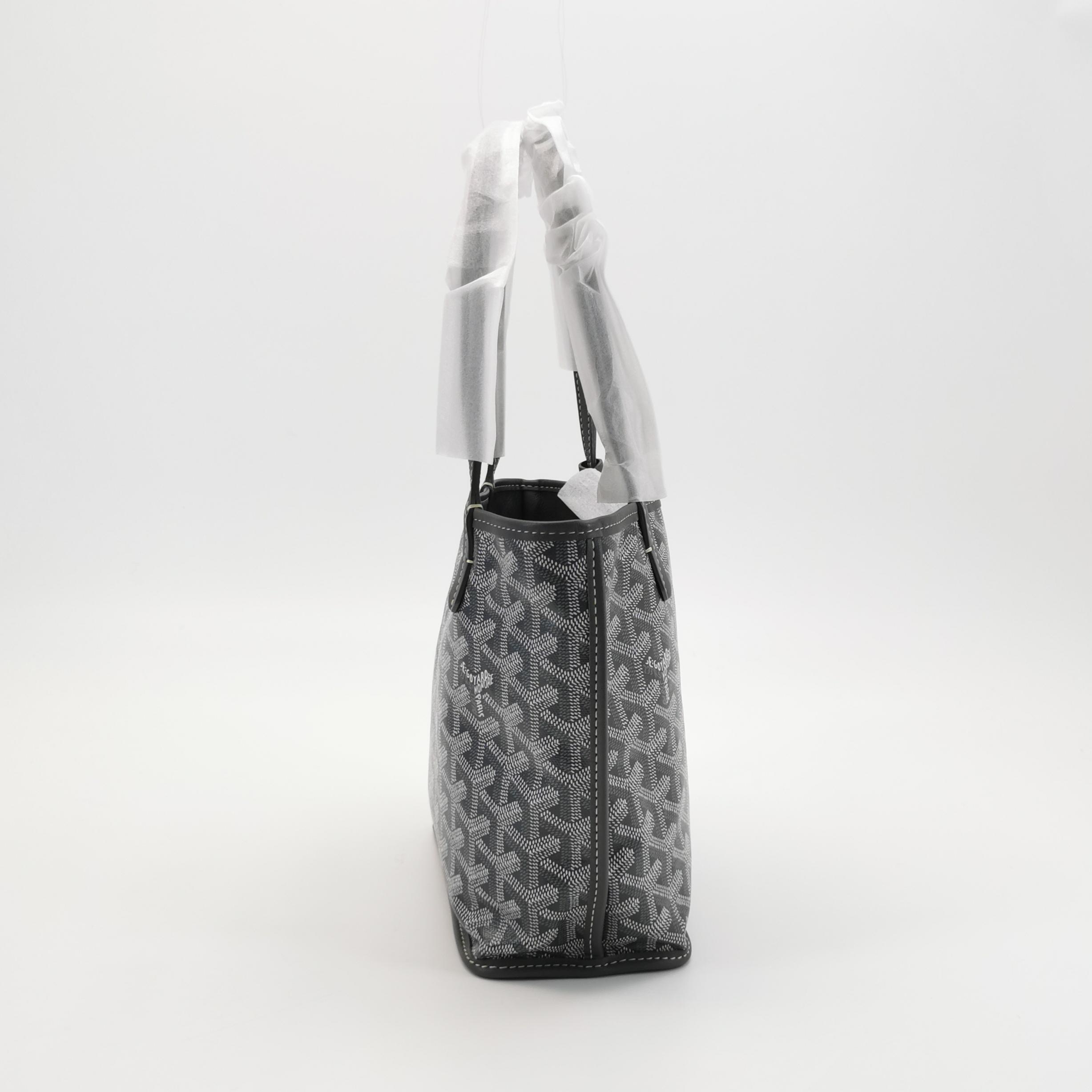 Goyard Anjou Reversible Tote Coated Canvas Mini — photo 4 of 13