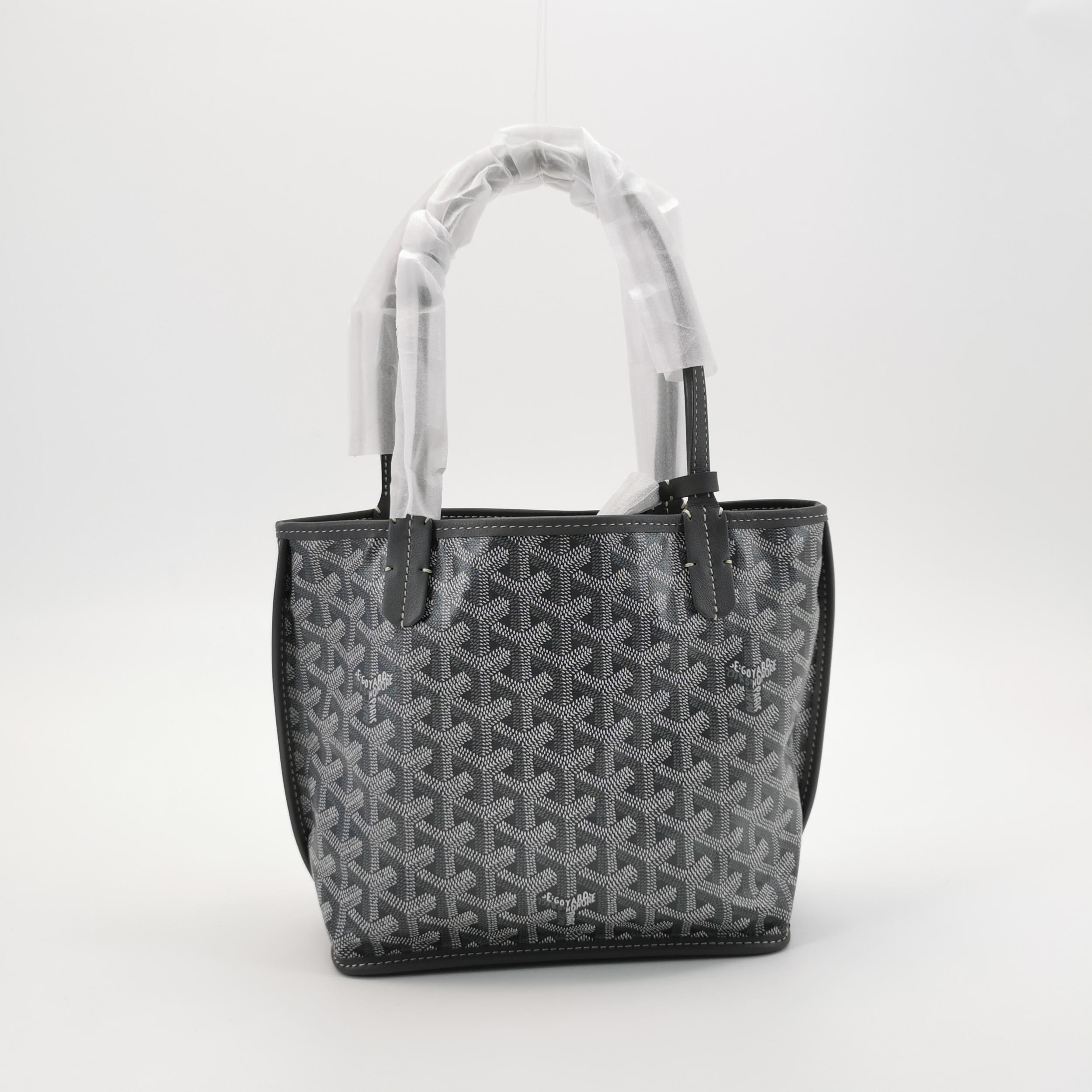 Goyard Anjou Reversible Tote Coated Canvas Mini — photo 3 of 13