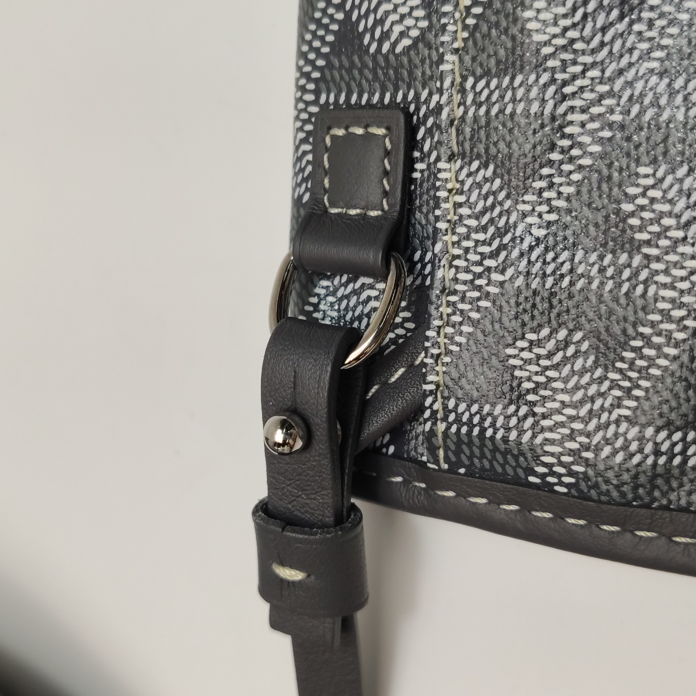 Goyard Anjou Reversible Tote Coated Canvas Mini — photo 12 of 13
