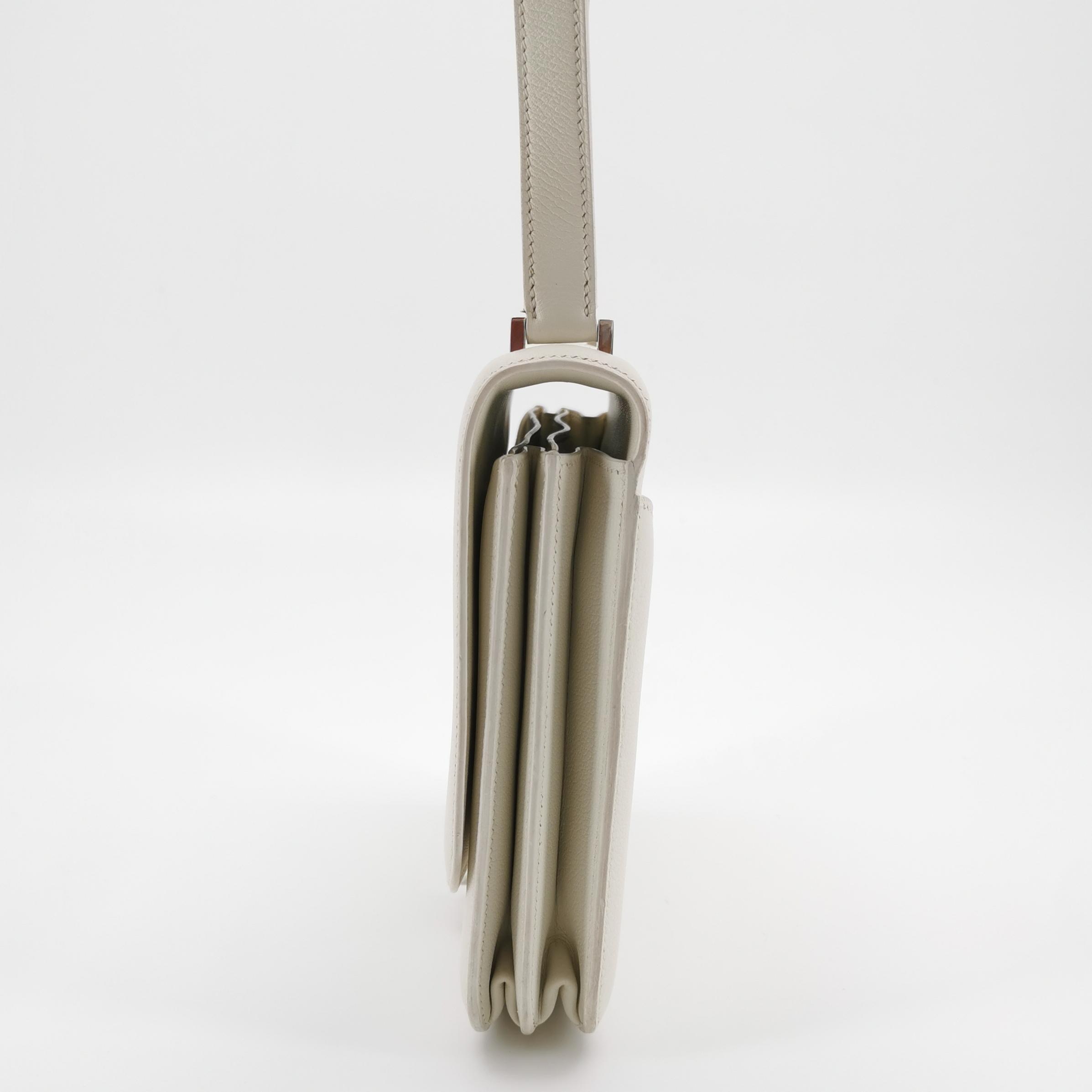 Hermes 2002 Shoulder Bag Evercolor 20 — photo 4 of 23