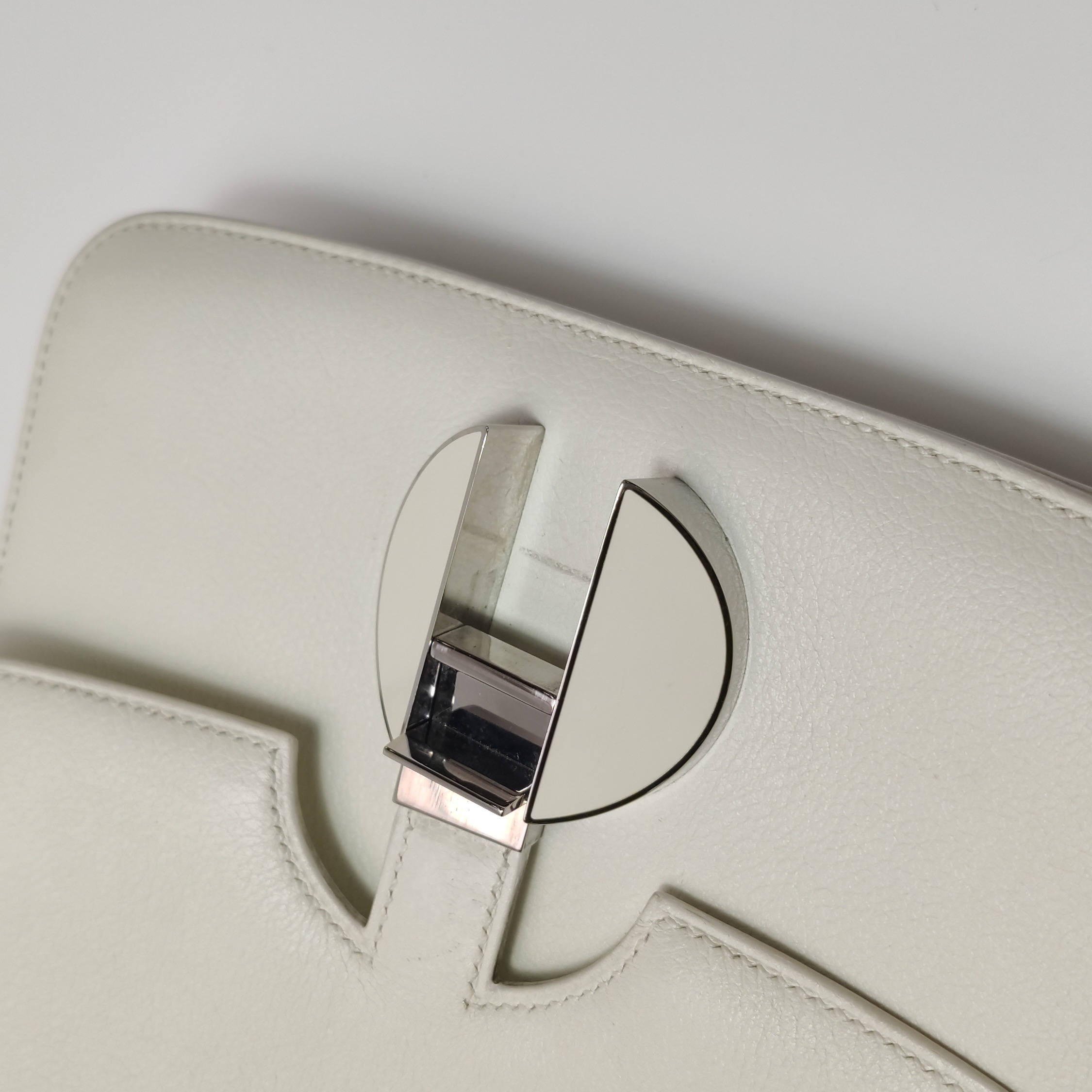 Hermes 2002 Shoulder Bag Evercolor 20 — photo 9 of 23