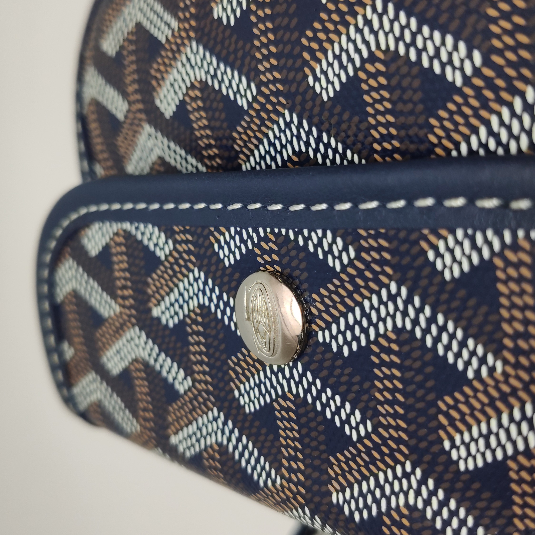 Goyard Anjou Reversible Tote Coated Canvas Mini — photo 19 of 19