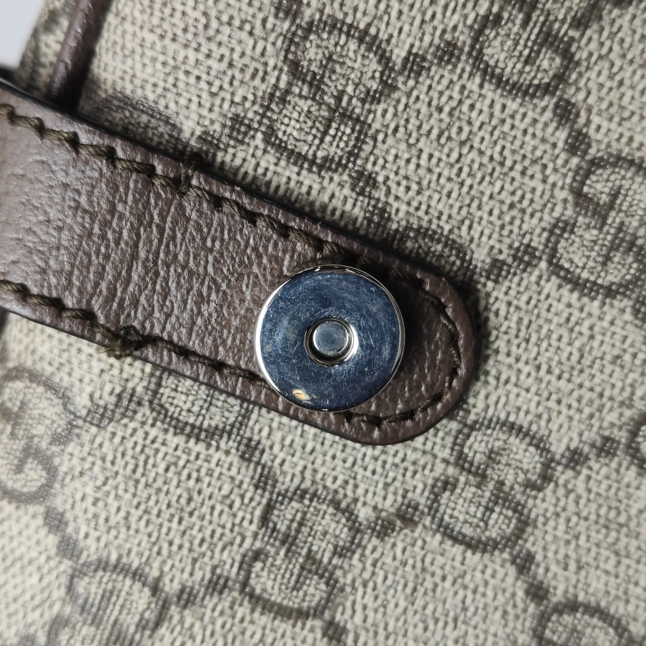 Gucci GG Messenger Bag GG Coated Canvas Medium — photo 11 of 16