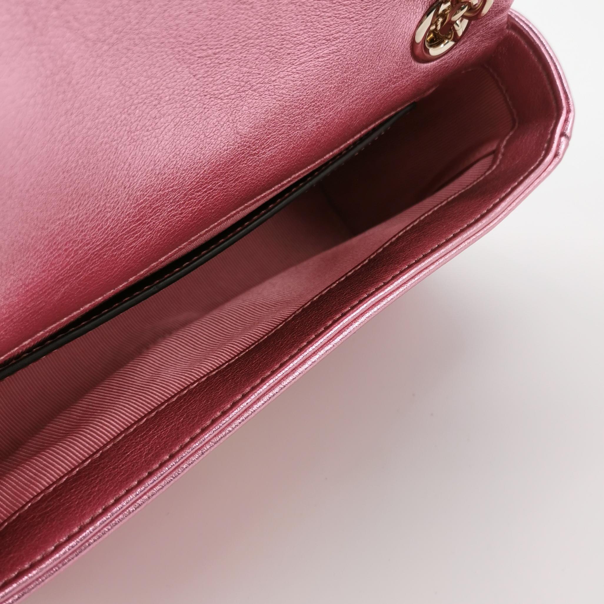 Gucci GG Marmont Flap Bag Matelasse Leather Small — photo 7 of 14