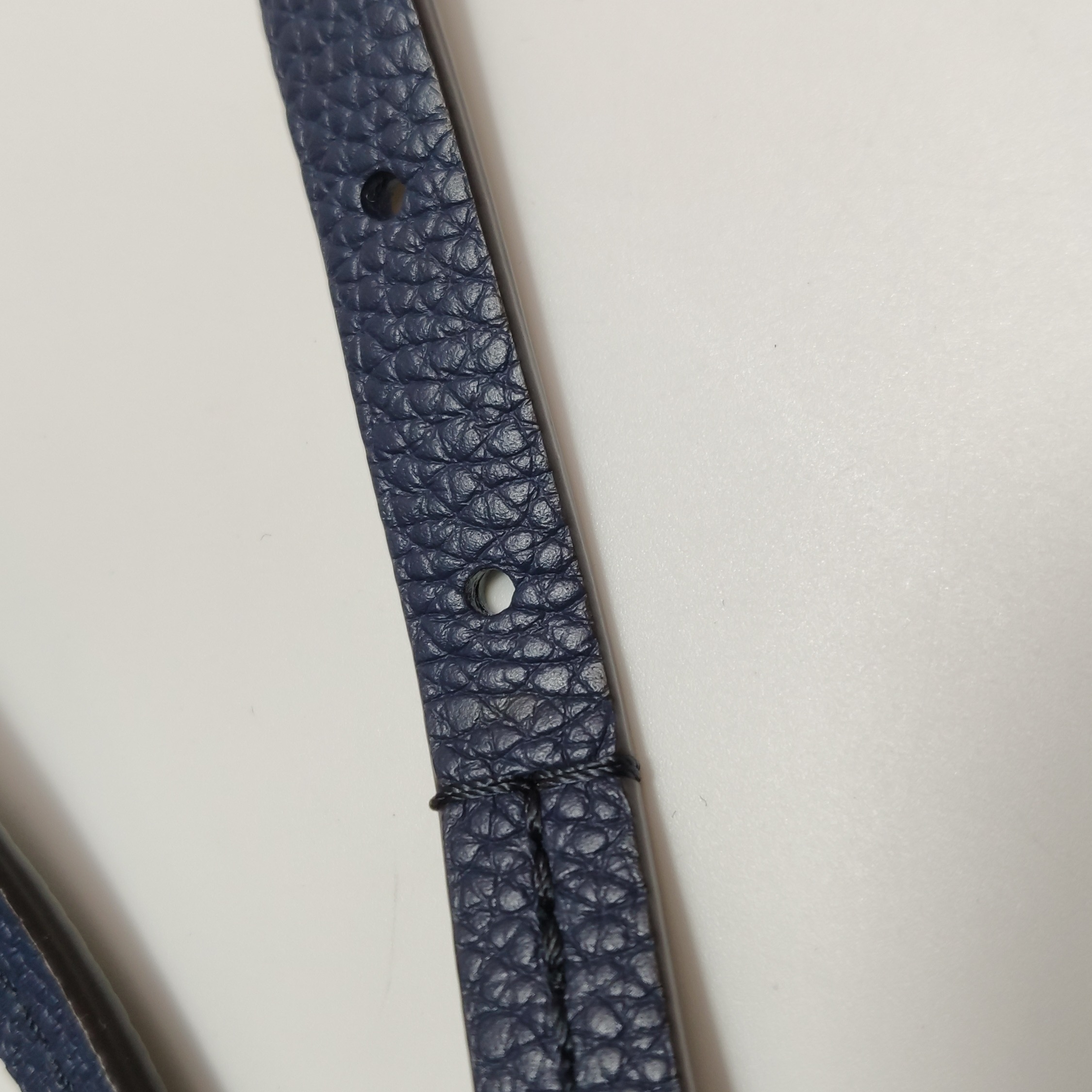 Louis Vuitton(LV) Bella Bucket Bag Flight Mode Mahina Leather — photo 14 of 23