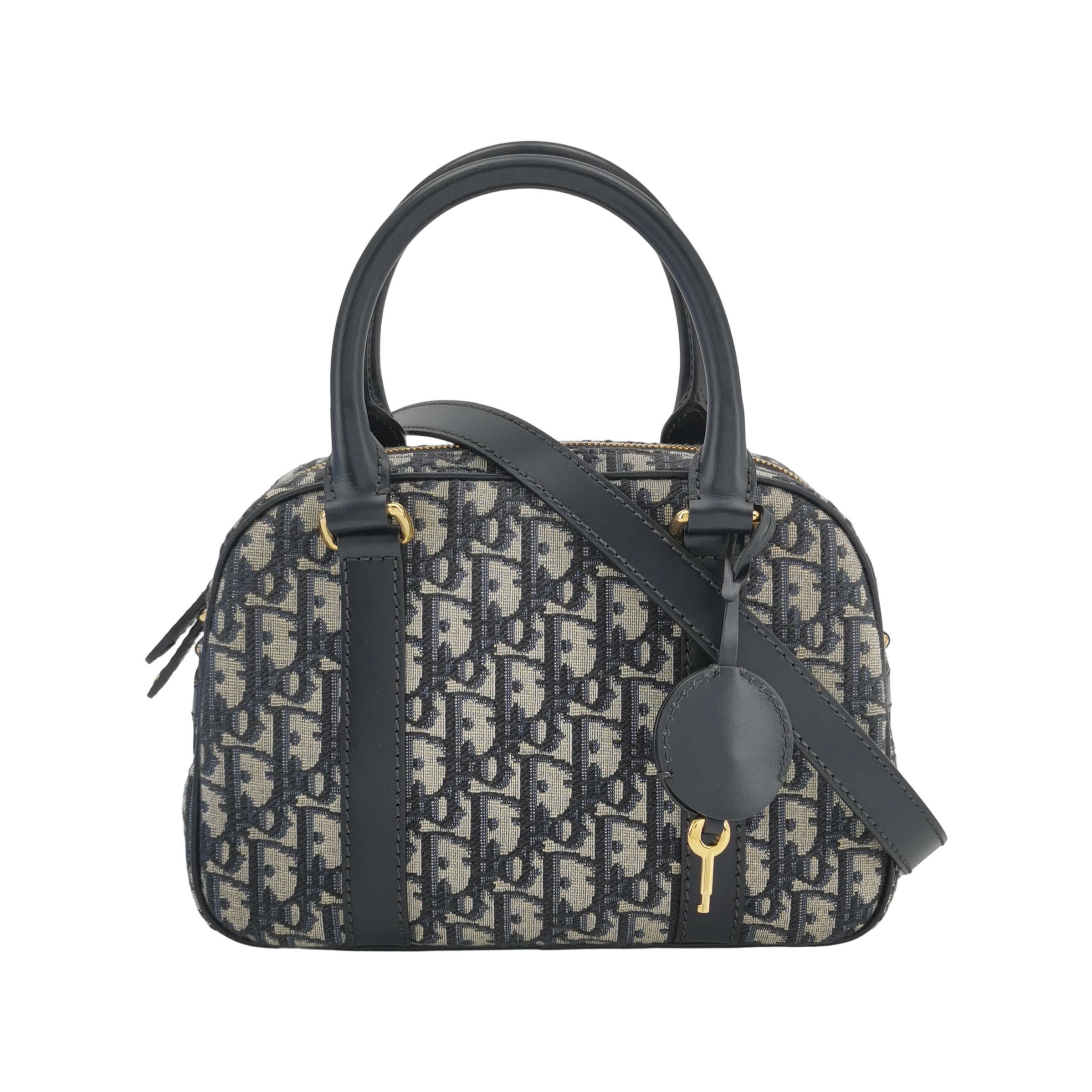 Christian Dior D-Vibe Bowling Bag Oblique Canvas Medium — photo 1 of 17