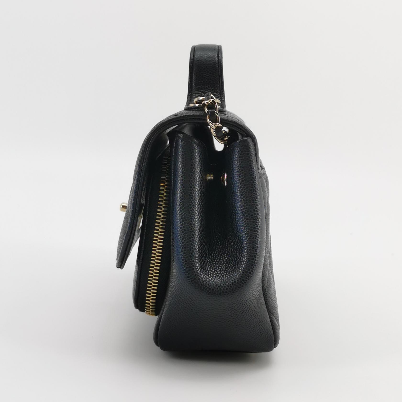 Chanel Business Affinity Flap Bag Quilted Caviar Small — photo 3 of 20