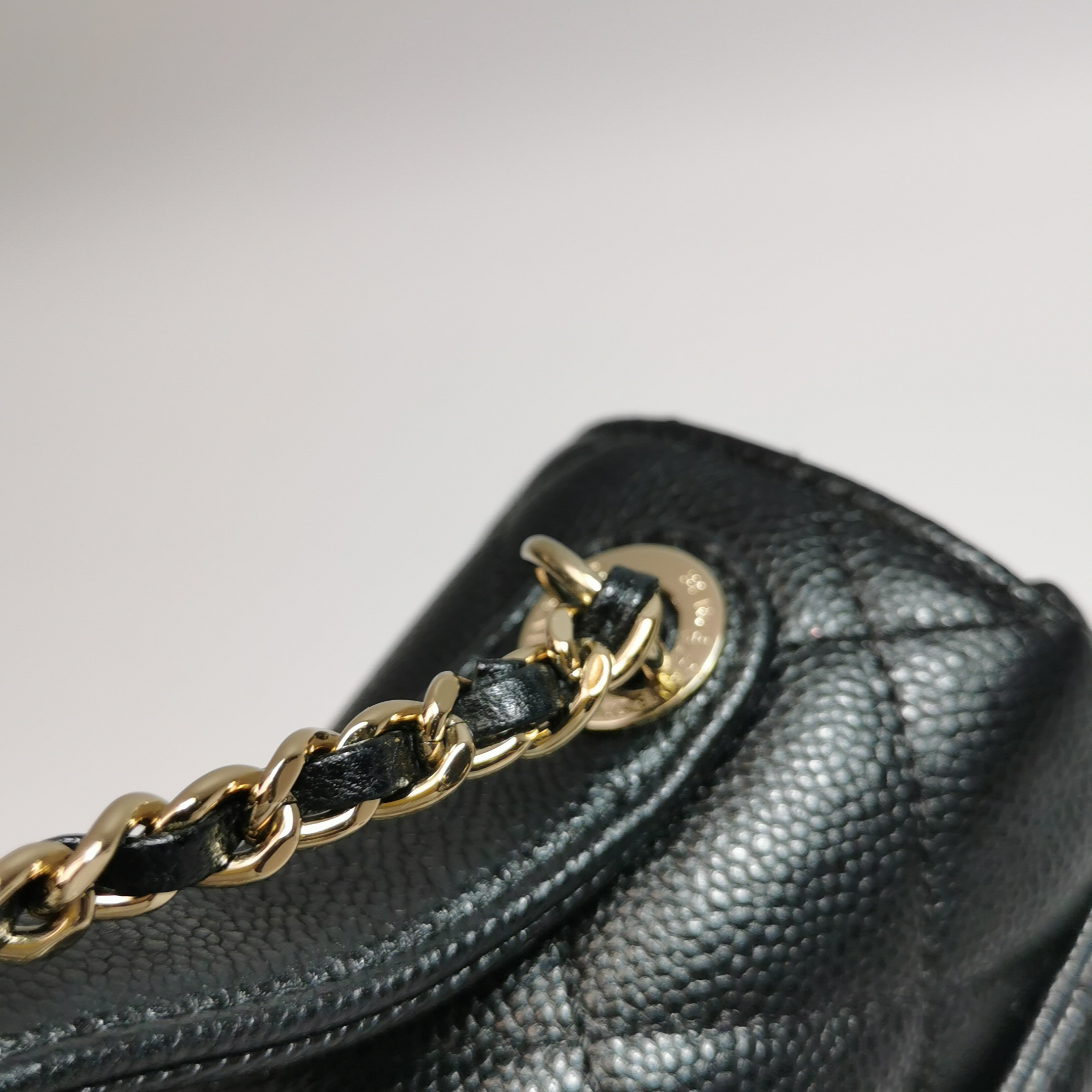 Chanel Business Affinity Flap Bag Quilted Caviar Small — photo 11 of 20