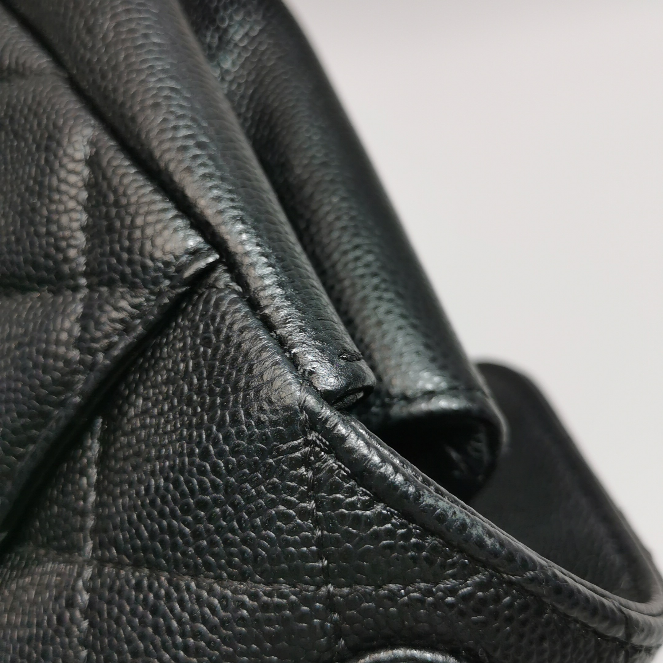 Chanel Business Affinity Flap Bag Quilted Caviar Small — photo 17 of 20