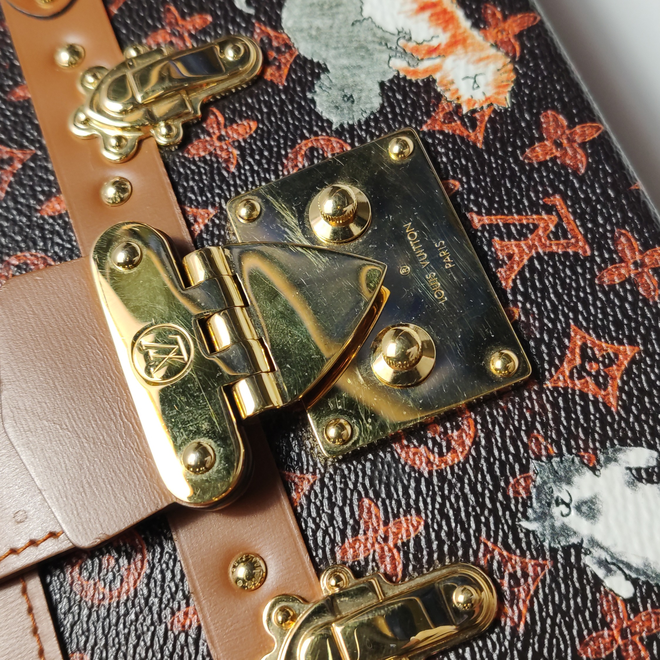 Louis Vuitton(LV) Petite Malle Handbag Limited Edition Grace Coddington Catogram Canvas — photo 12 of 23