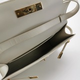 Saint Laurent Manhattan Shoulder Bag Leather Medium — thumbnail 7