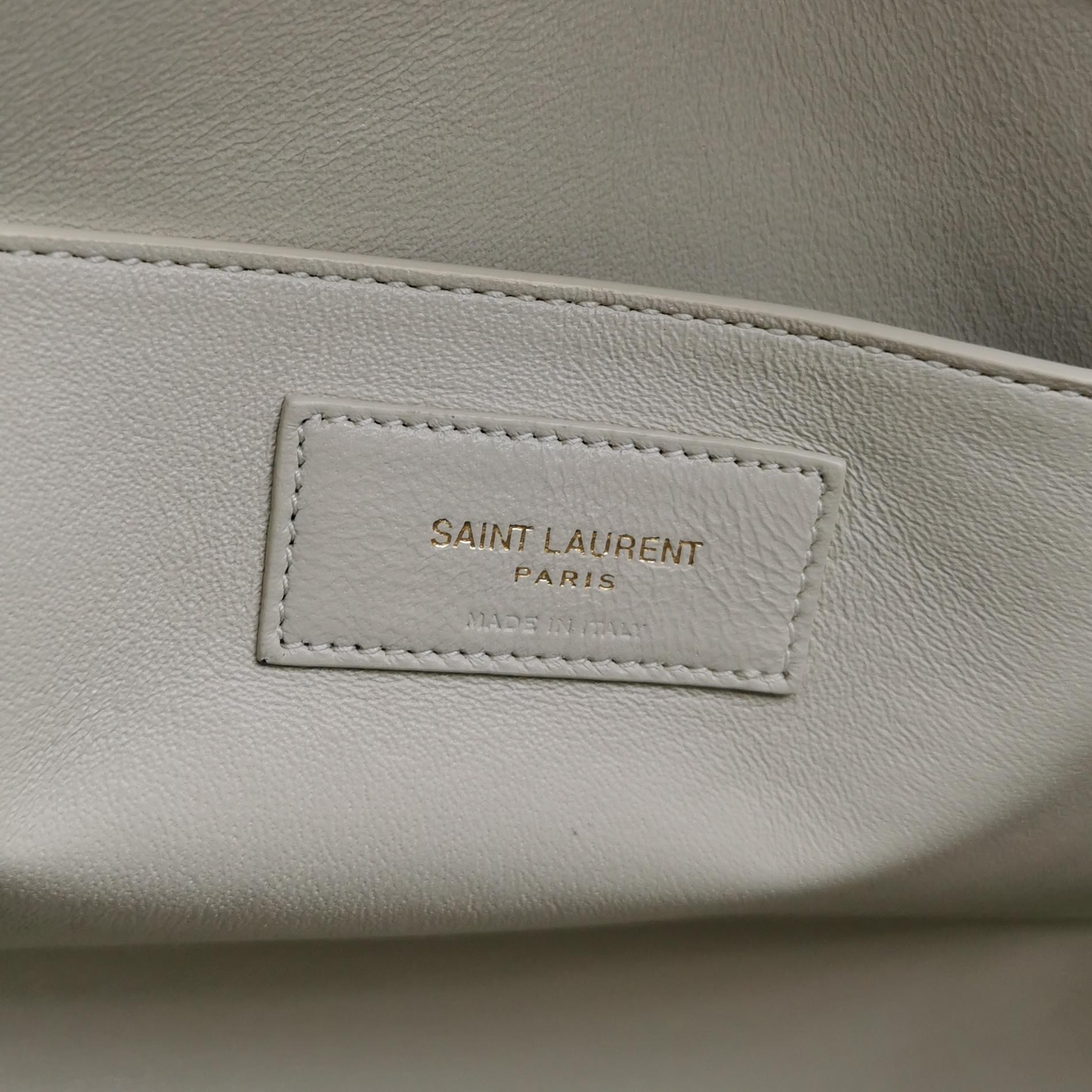 Saint Laurent Manhattan Shoulder Bag Leather Medium — photo 8 of 14