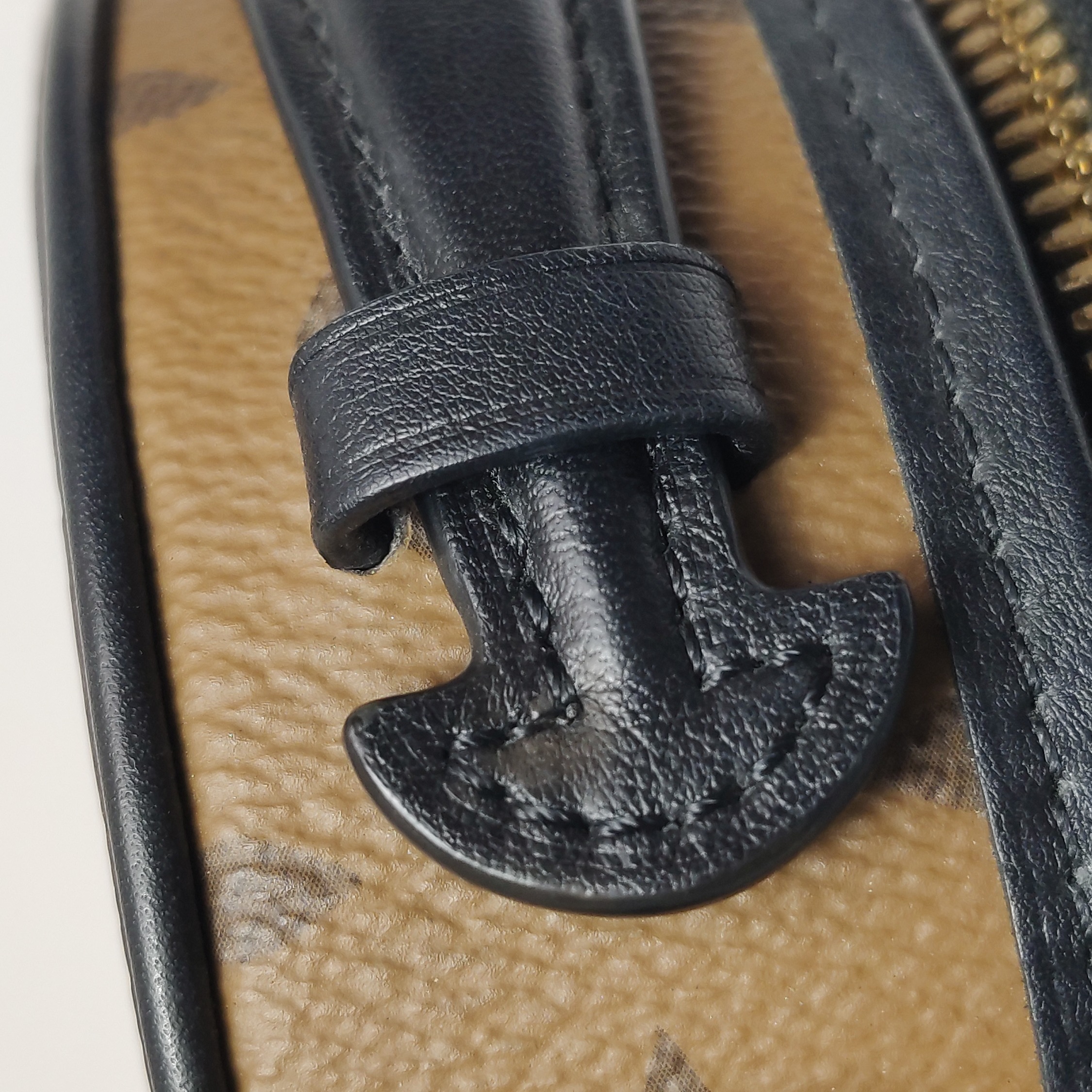 Louis Vuitton(LV) Mini Boite Chapeau Bag Reverse Monogram Canvas — photo 18 of 19