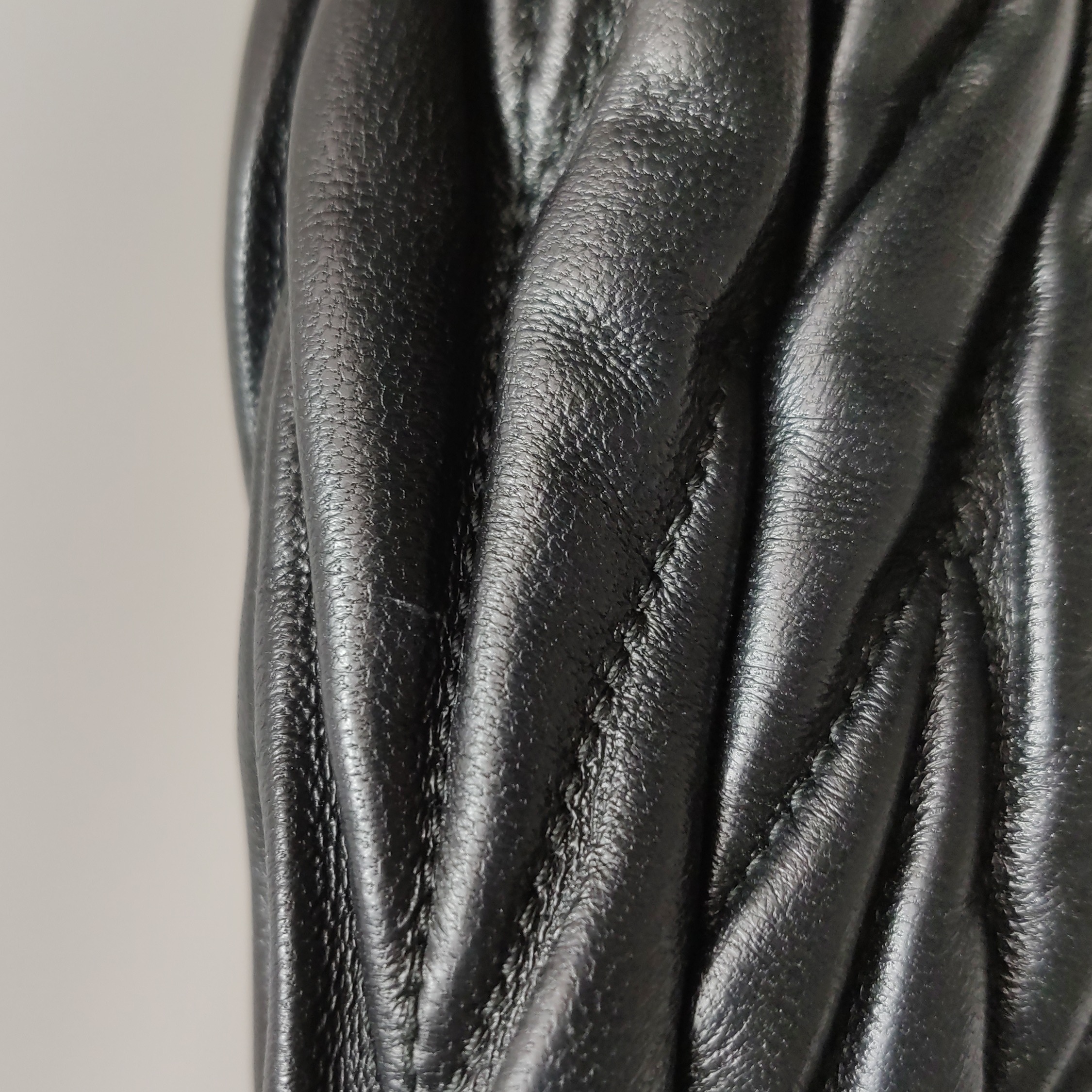 Miu Miu Wander Hobo Matelasse Leather Small — photo 16 of 20
