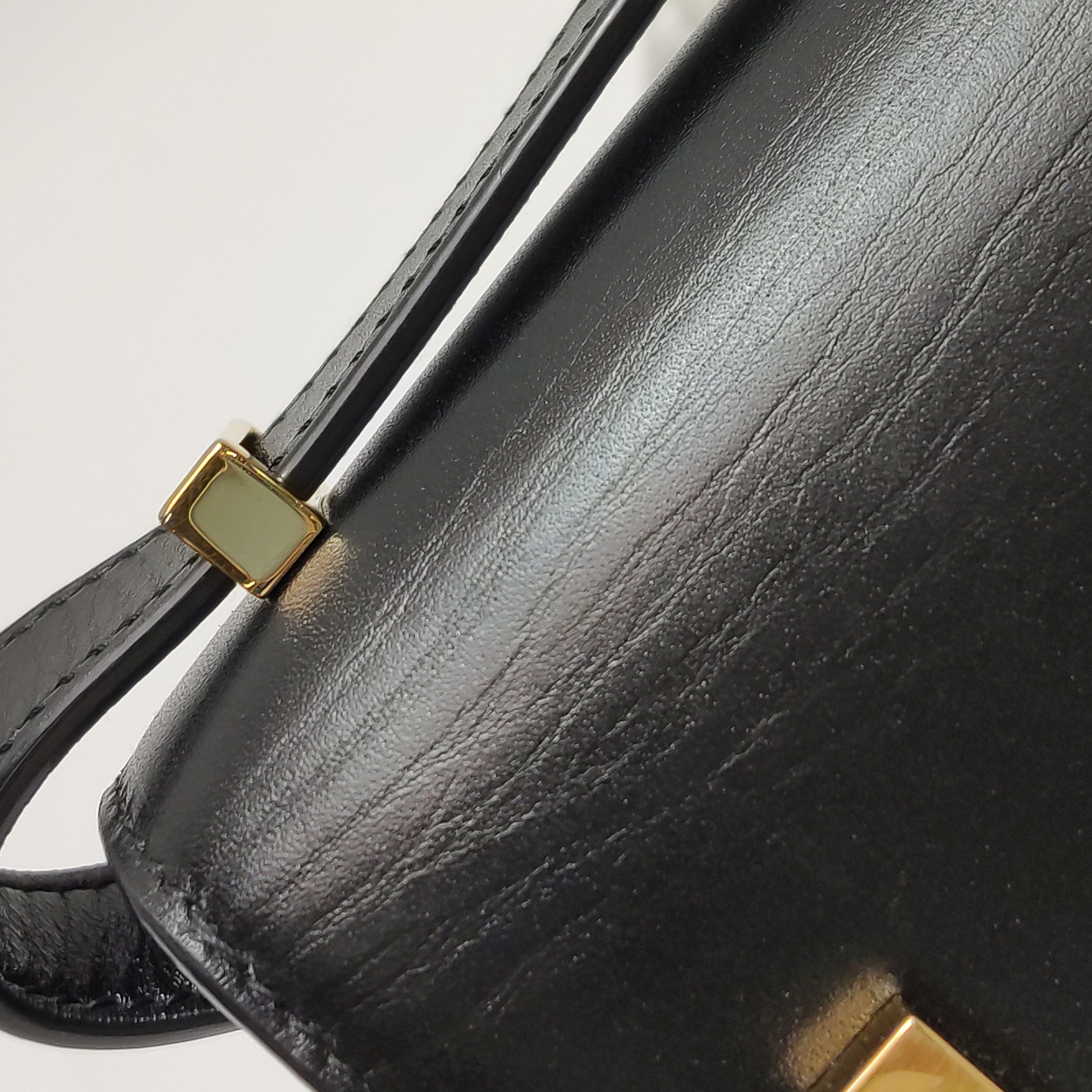 Saint Laurent Manhattan Shoulder Bag Leather Mini — photo 11 of 15