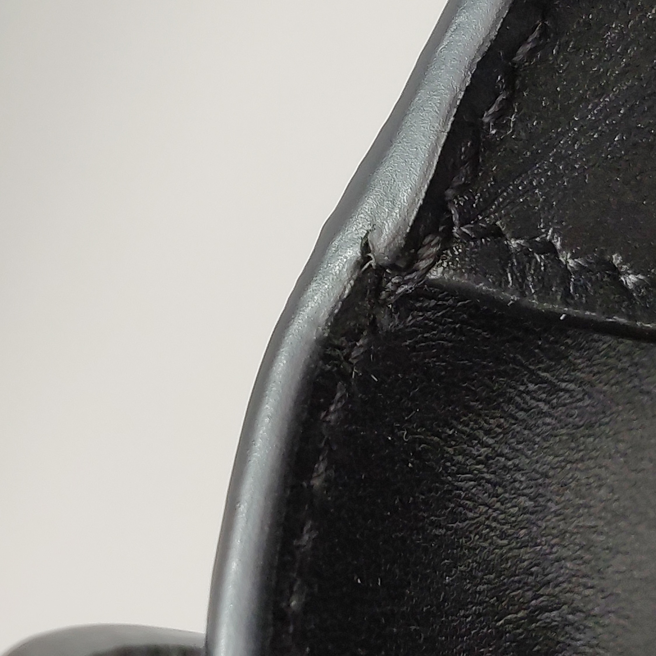 Saint Laurent Manhattan Shoulder Bag Leather Mini — photo 13 of 15