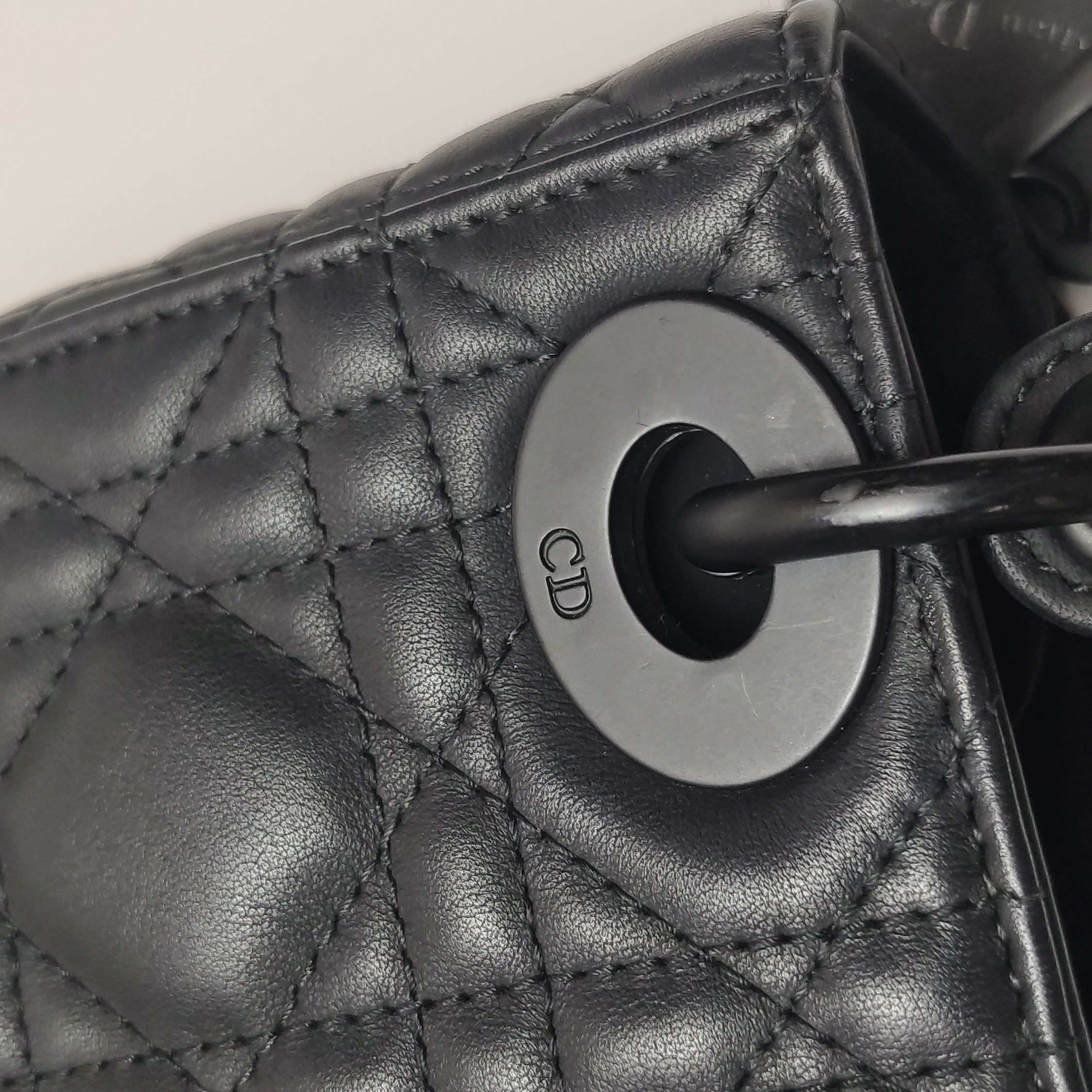 Dior Ultra Matte Lady Dior Chain Bag Cannage Quilt Calfskin Mini — photo 14 of 22