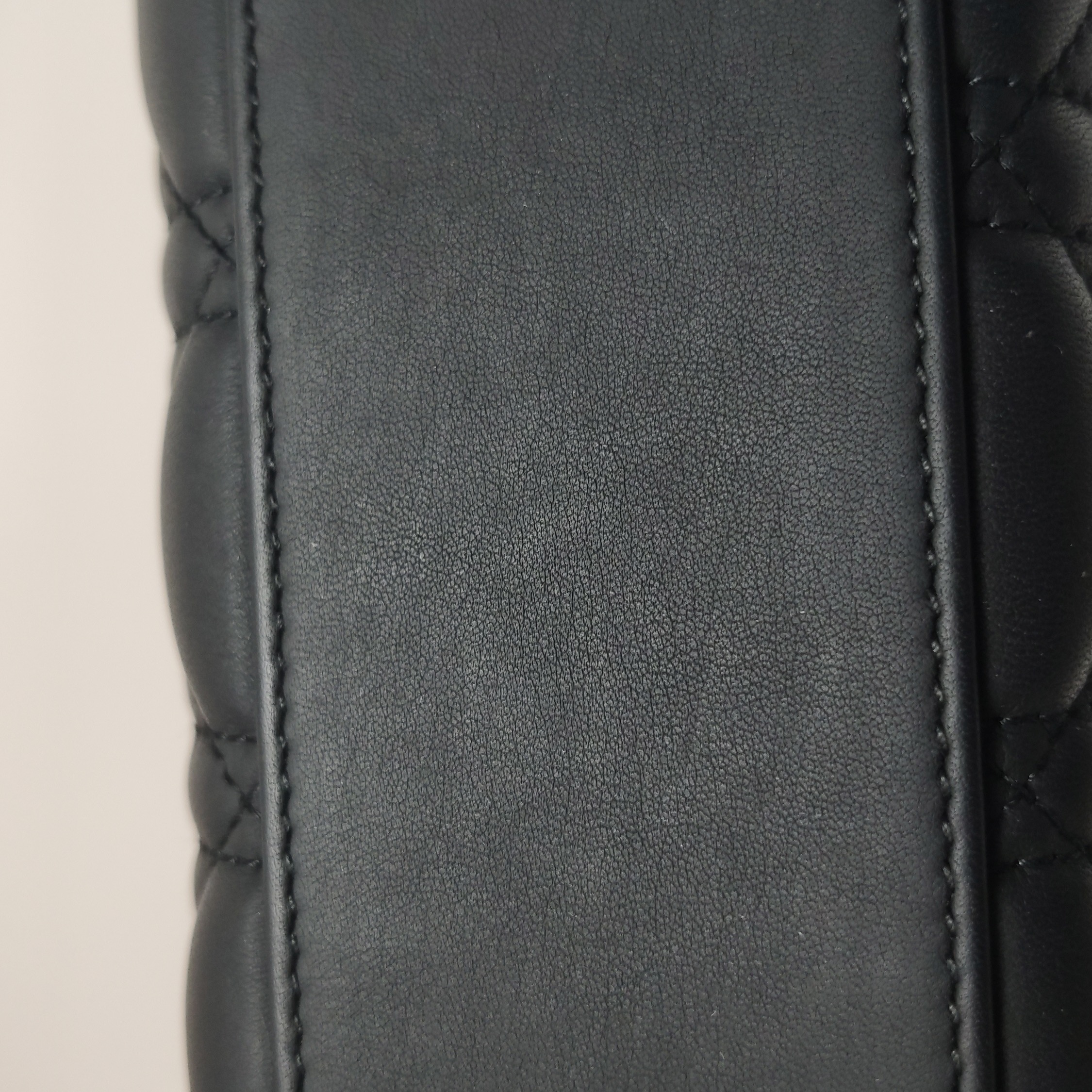Dior Ultra Matte Lady Dior Chain Bag Cannage Quilt Calfskin Mini — photo 20 of 22