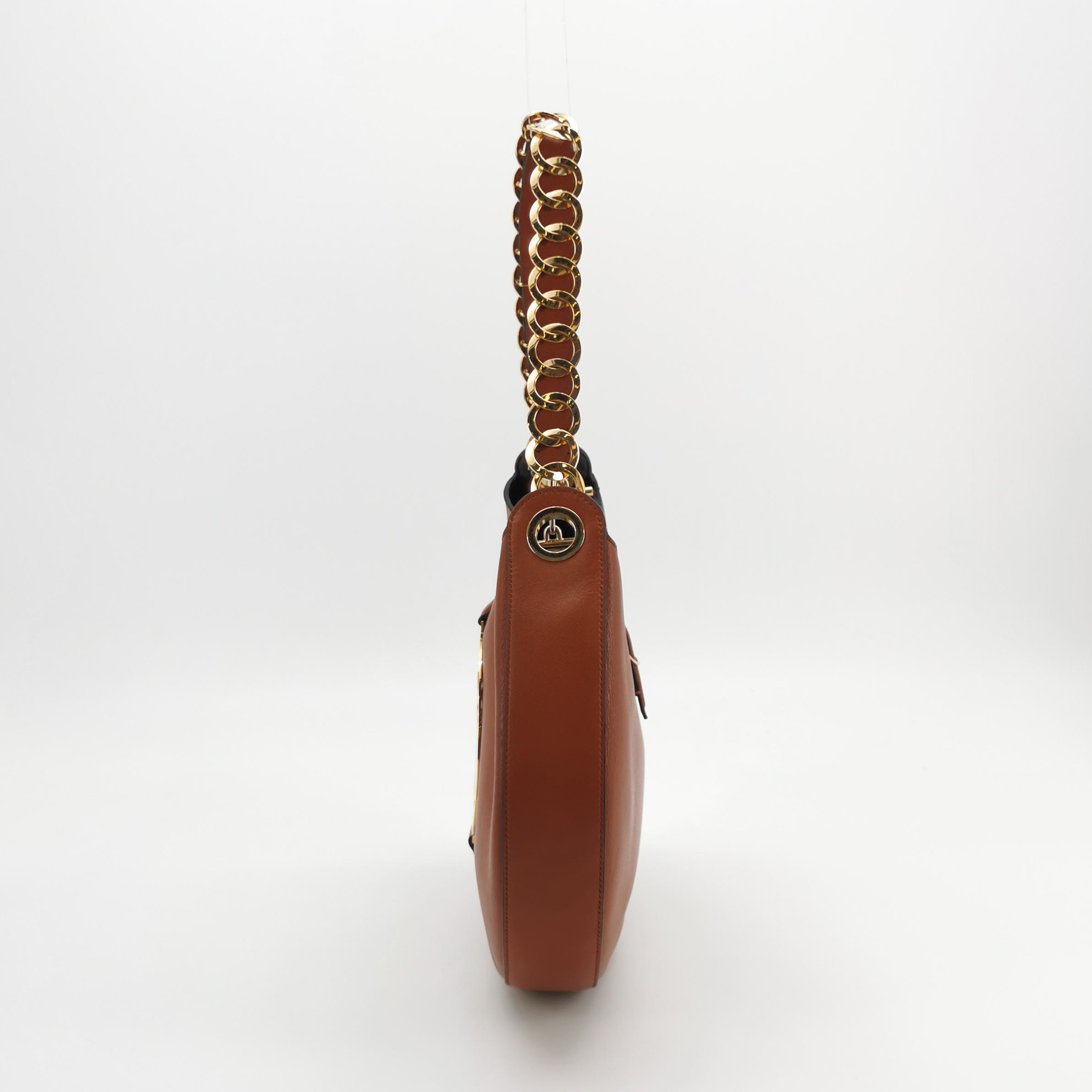 Loewe Joyce Shoulder Bag Calfskin Sheepskin Gold Plated Brass — photo 4 of 28