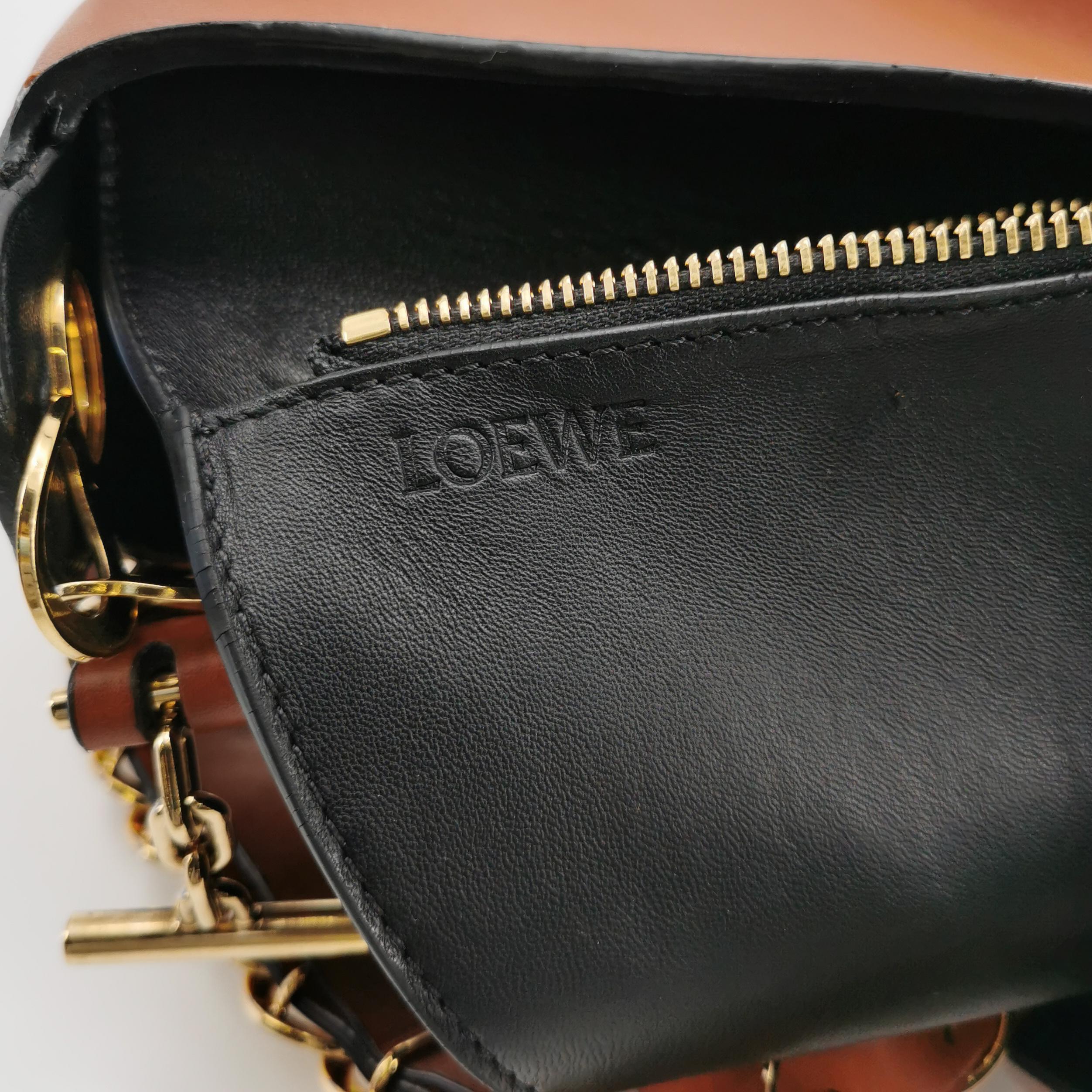 Loewe Joyce Shoulder Bag Calfskin Sheepskin Gold Plated Brass — photo 8 of 28