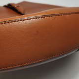 Loewe Joyce Shoulder Bag Calfskin Sheepskin Gold Plated Brass — thumbnail 27
