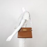 Saint Laurent Manhattan Shoulder Bag Leather Medium — thumbnail 2
