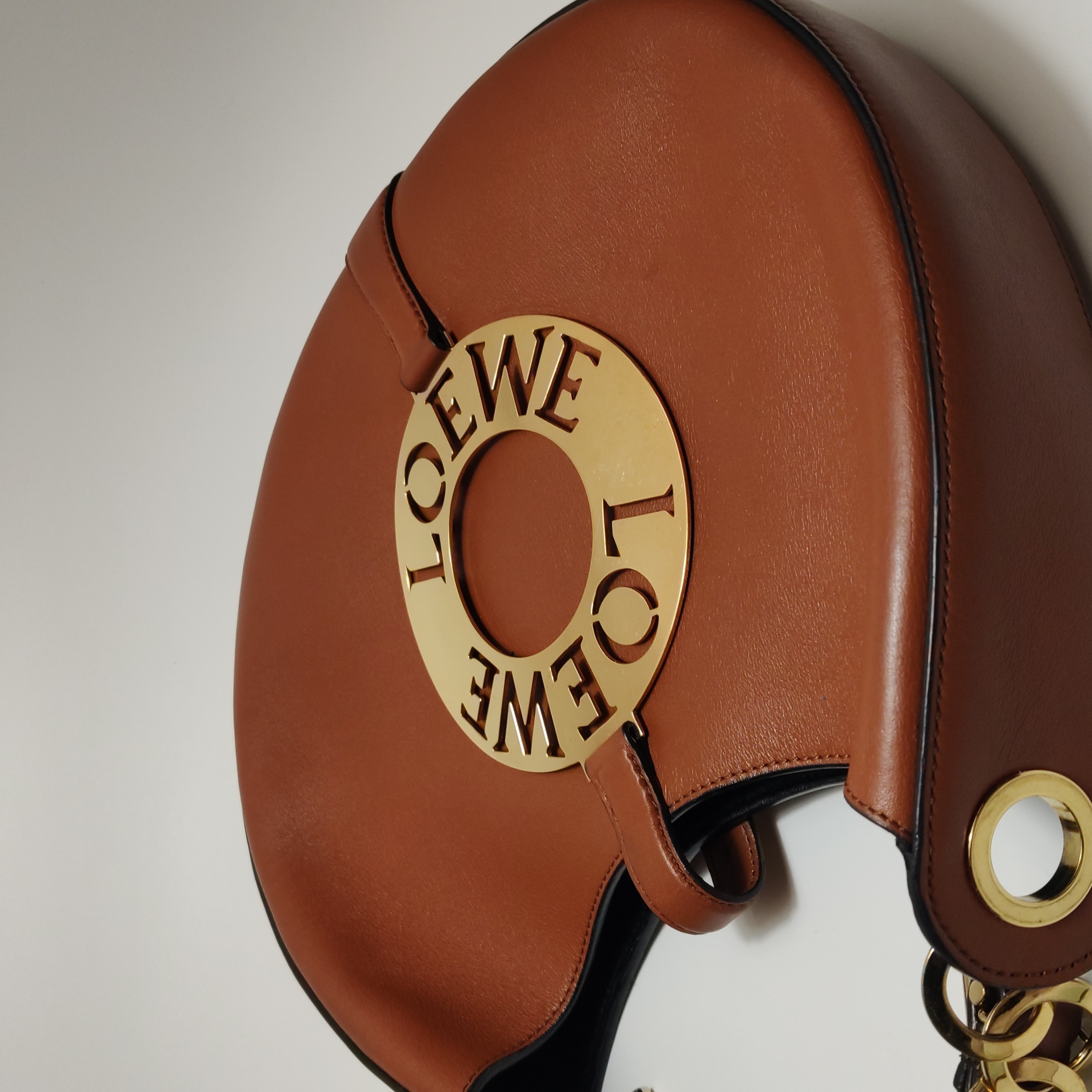 Loewe Joyce Shoulder Bag Calfskin Sheepskin Gold Plated Brass — photo 20 of 28