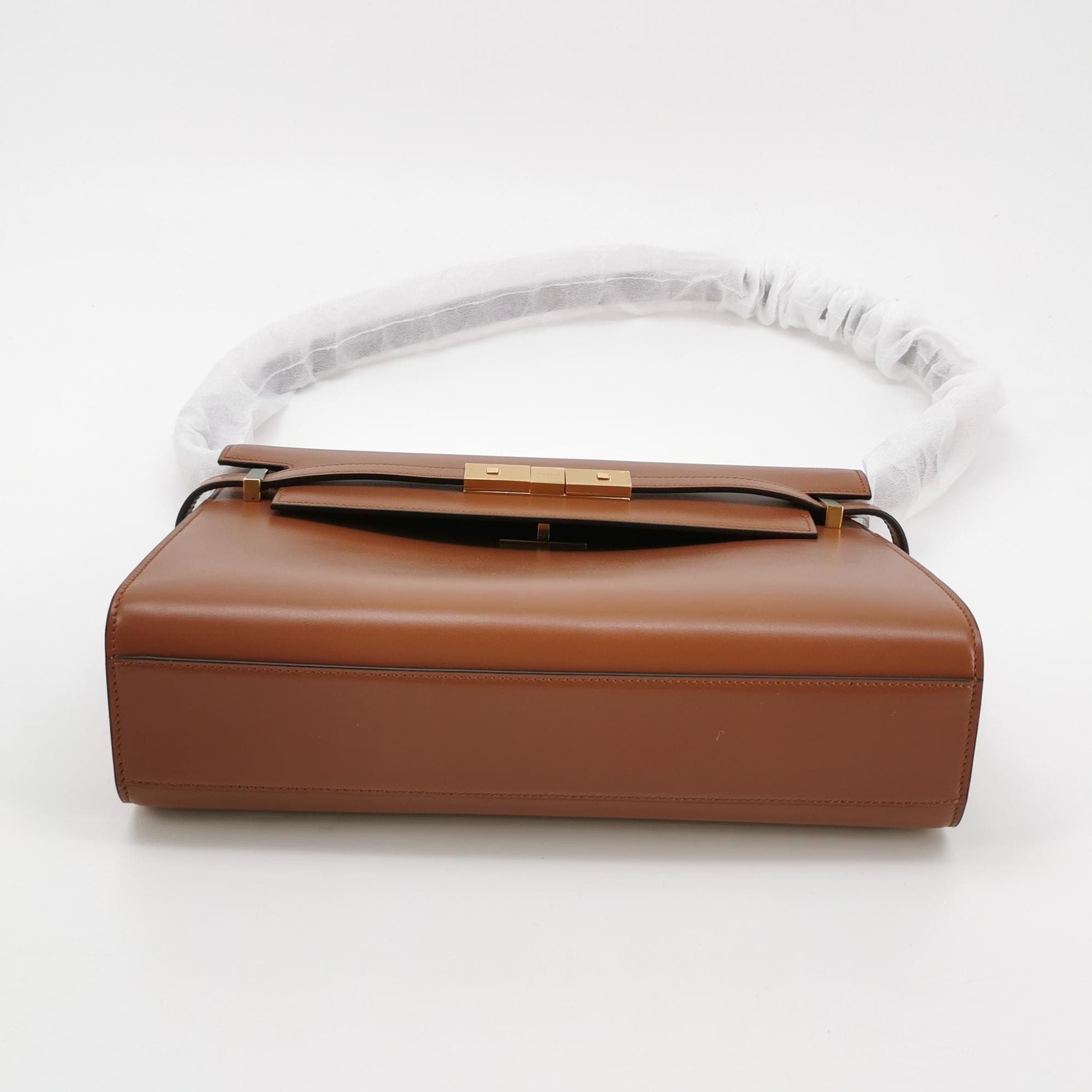 Saint Laurent Manhattan Shoulder Bag Leather Medium — photo 6 of 14