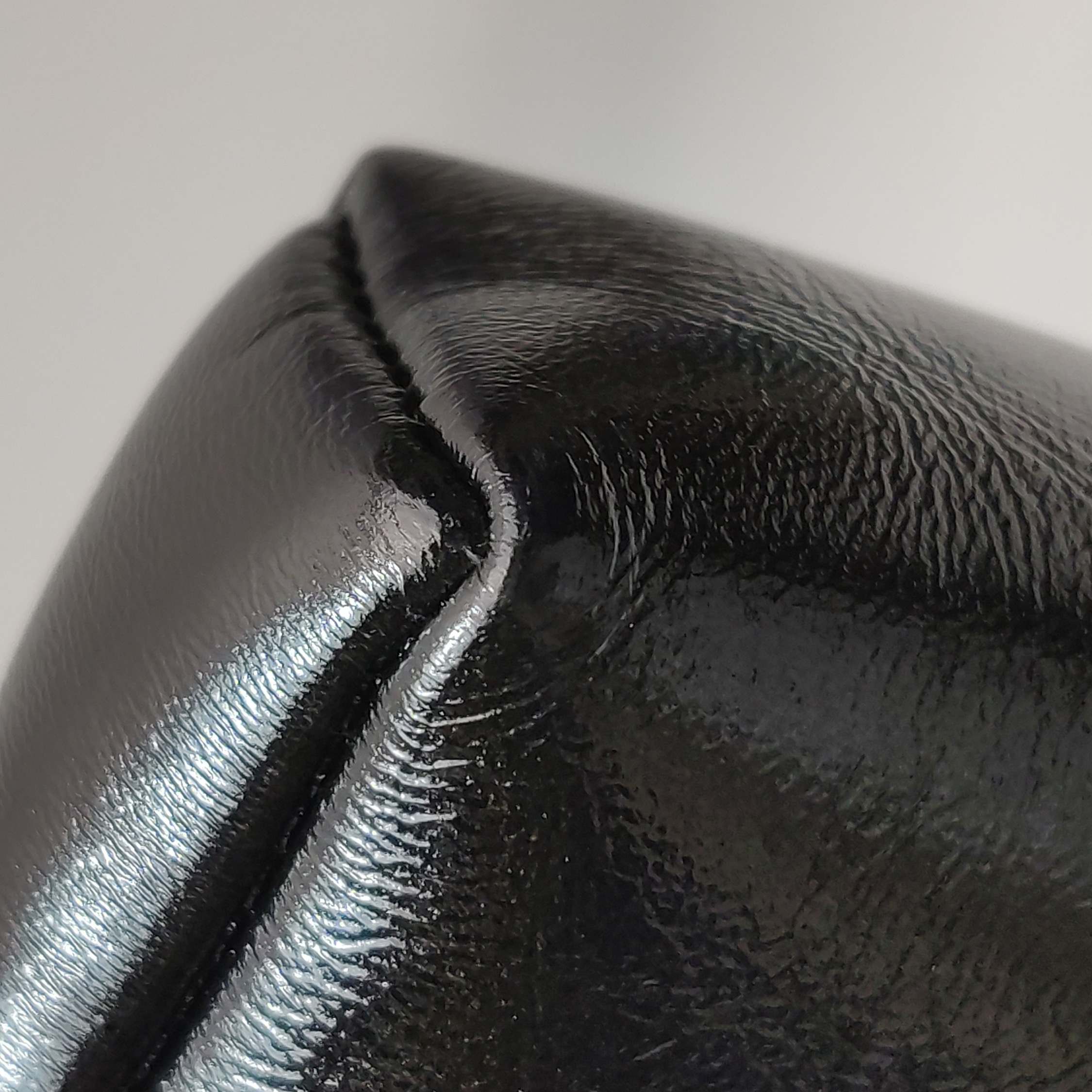 Chanel 31 Shopping Bag Clutch with Chain Quilted Shiny Crumpled Calfskin Nano — photo 9 of 11