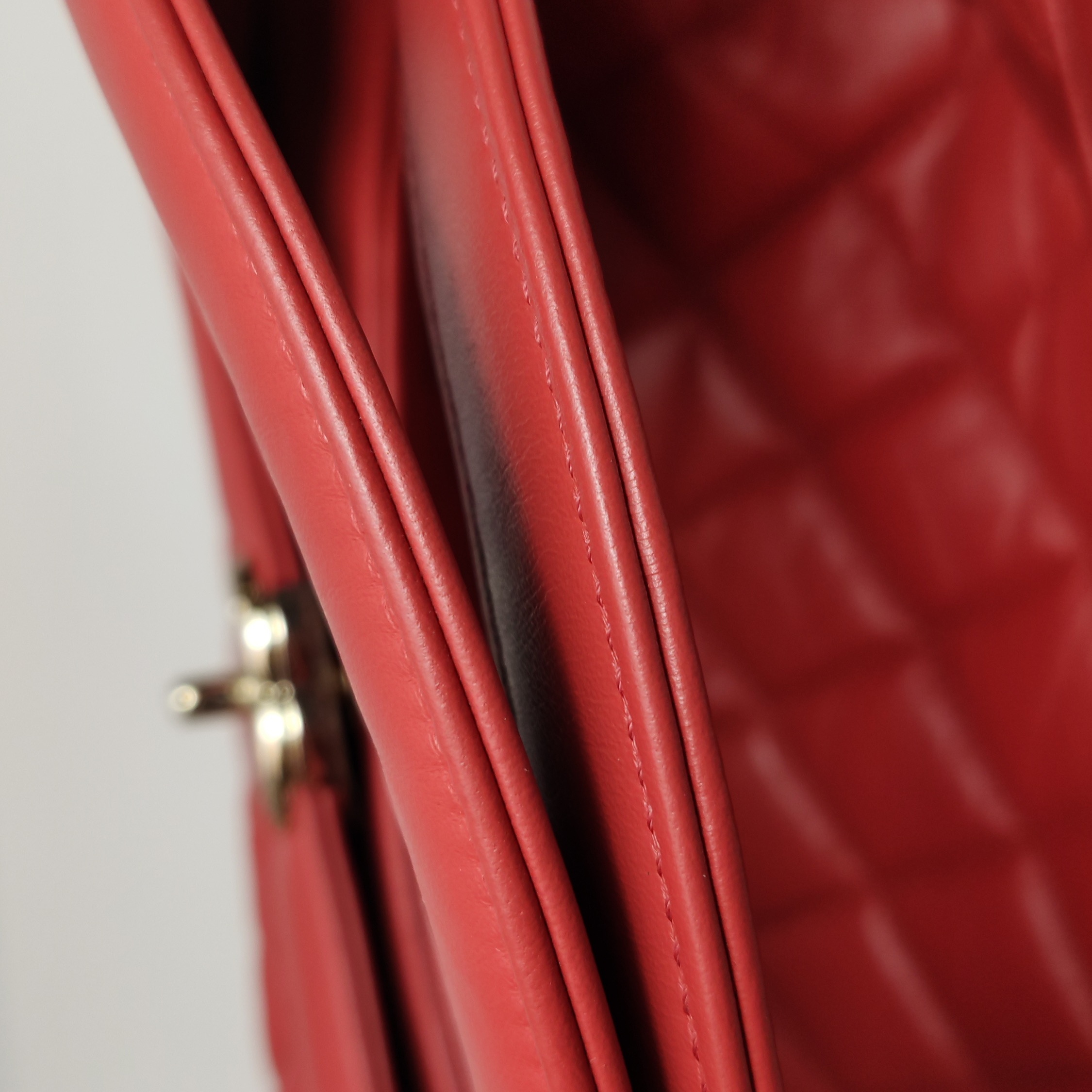 Chanel 31 Shopping Bag Quilted Calfskin Large — photo 11 of 18