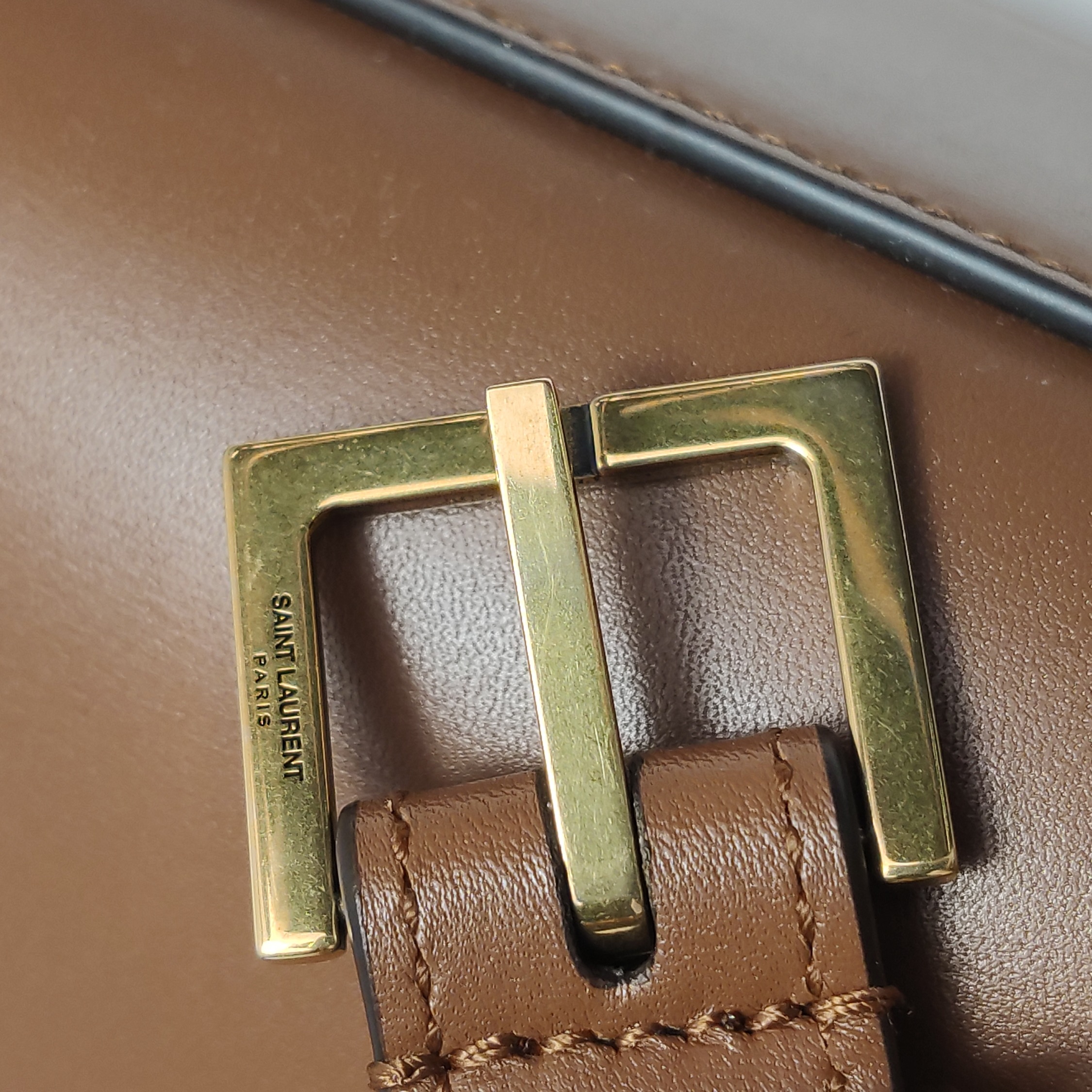 Saint Laurent Manhattan Shoulder Bag Leather Medium — photo 11 of 14