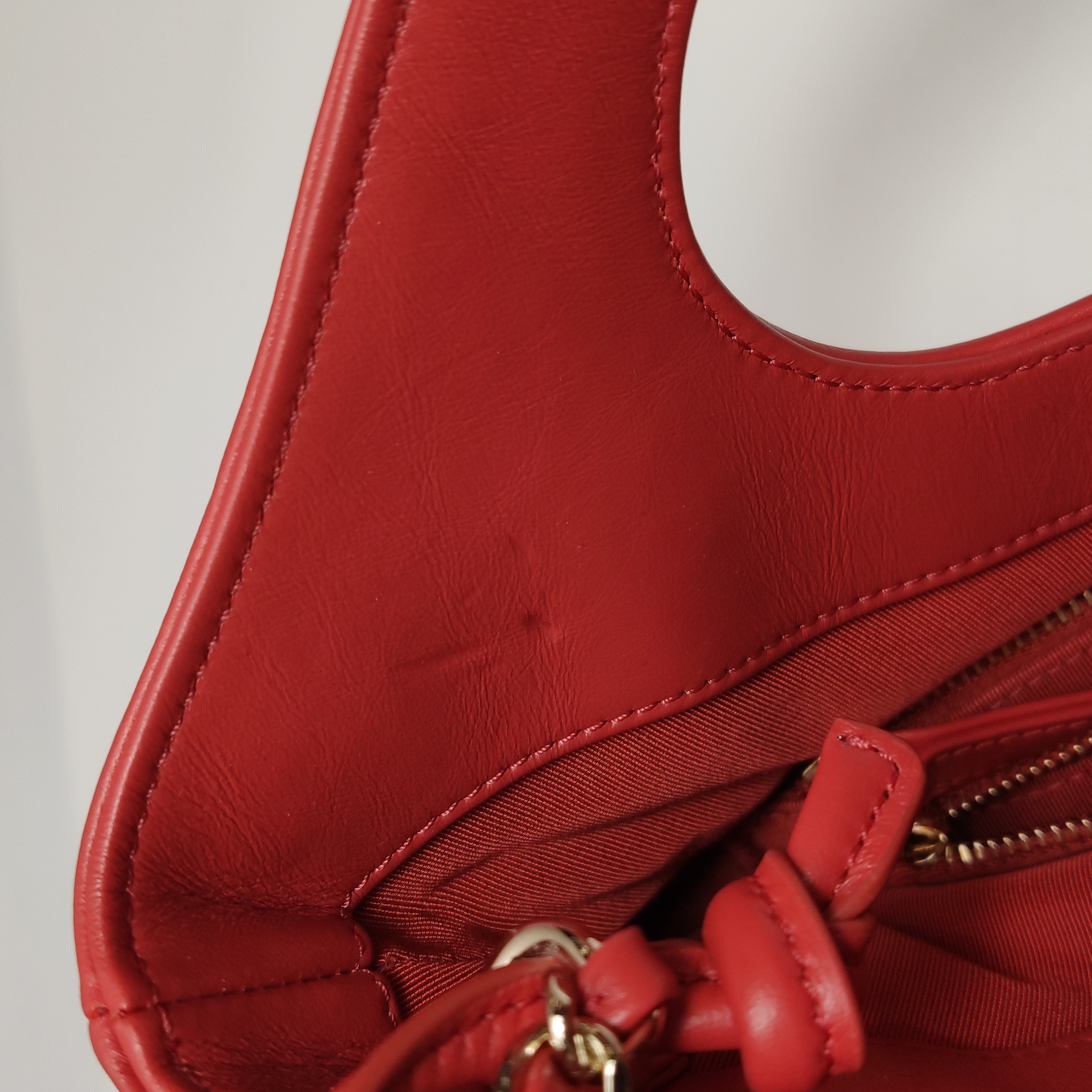 Chanel 31 Shopping Bag Quilted Calfskin Large — photo 10 of 18
