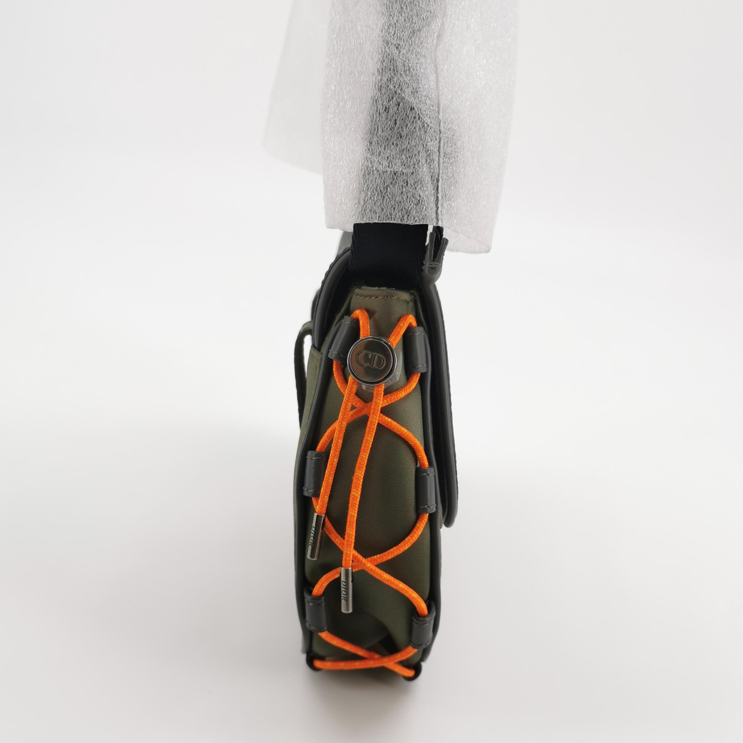 Christian Dior x Sacai Saddle Crossbody Bag Technical Fabric and Leather Mini — photo 5 of 16